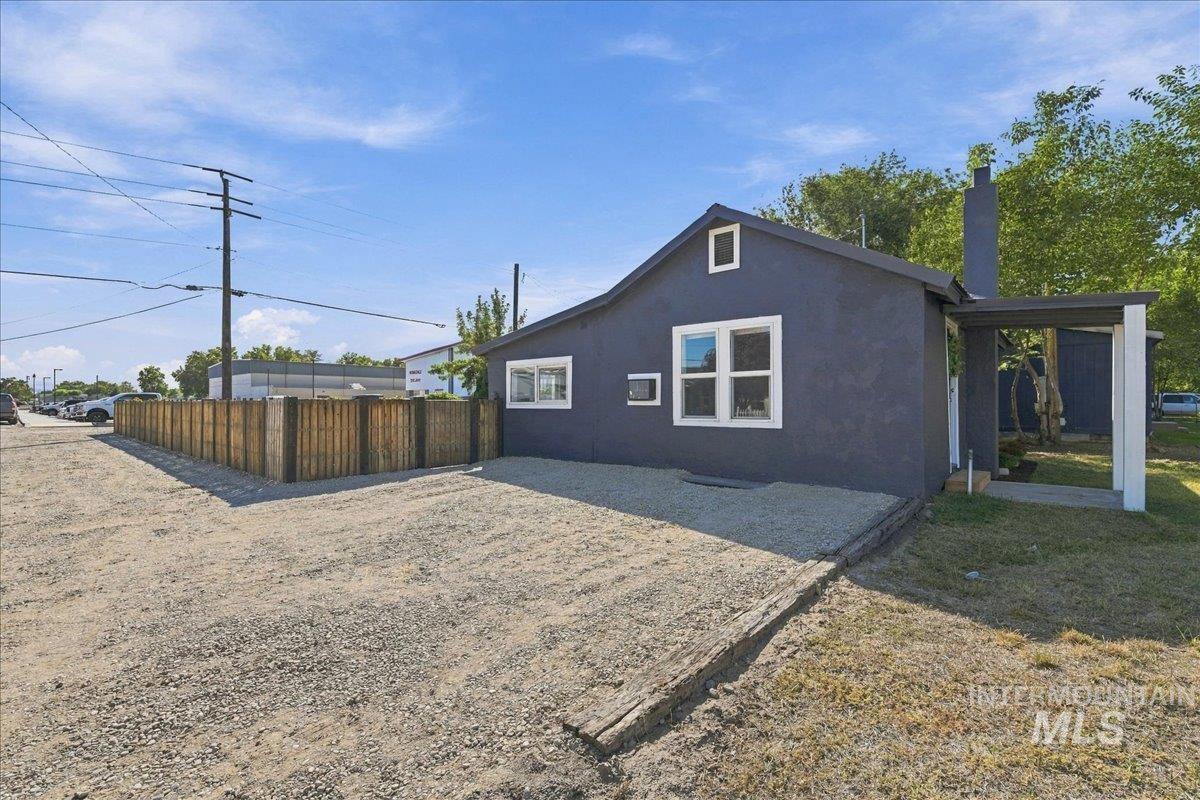 232 E Montana Ave Property Photo 30