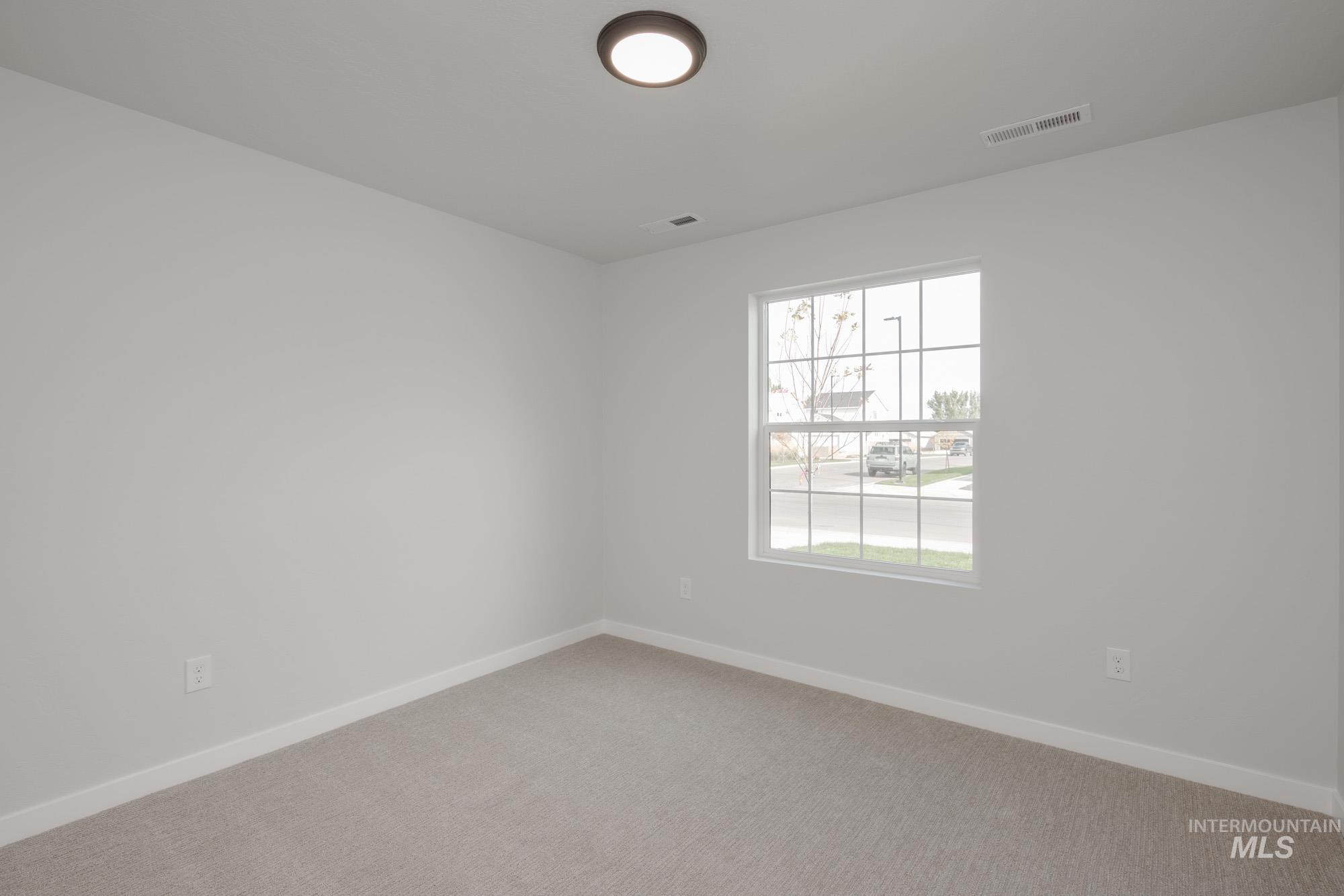 9084 W Violet St Property Photo 14
