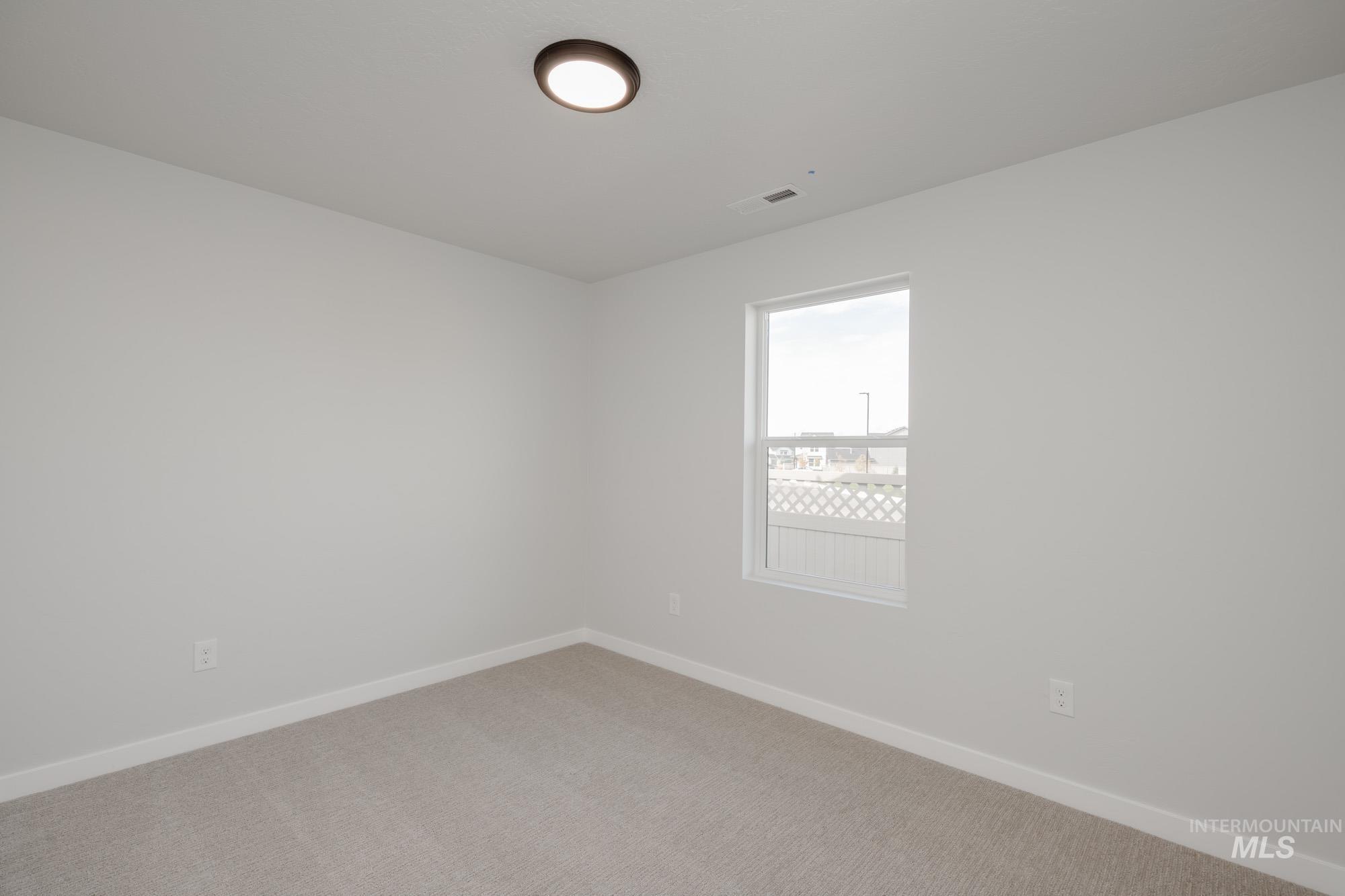 9084 W Violet St Property Photo 15