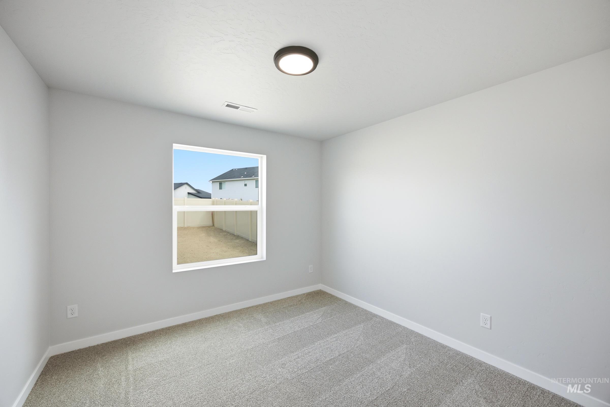5340 E Phelps Lake Dr Property Photo 12