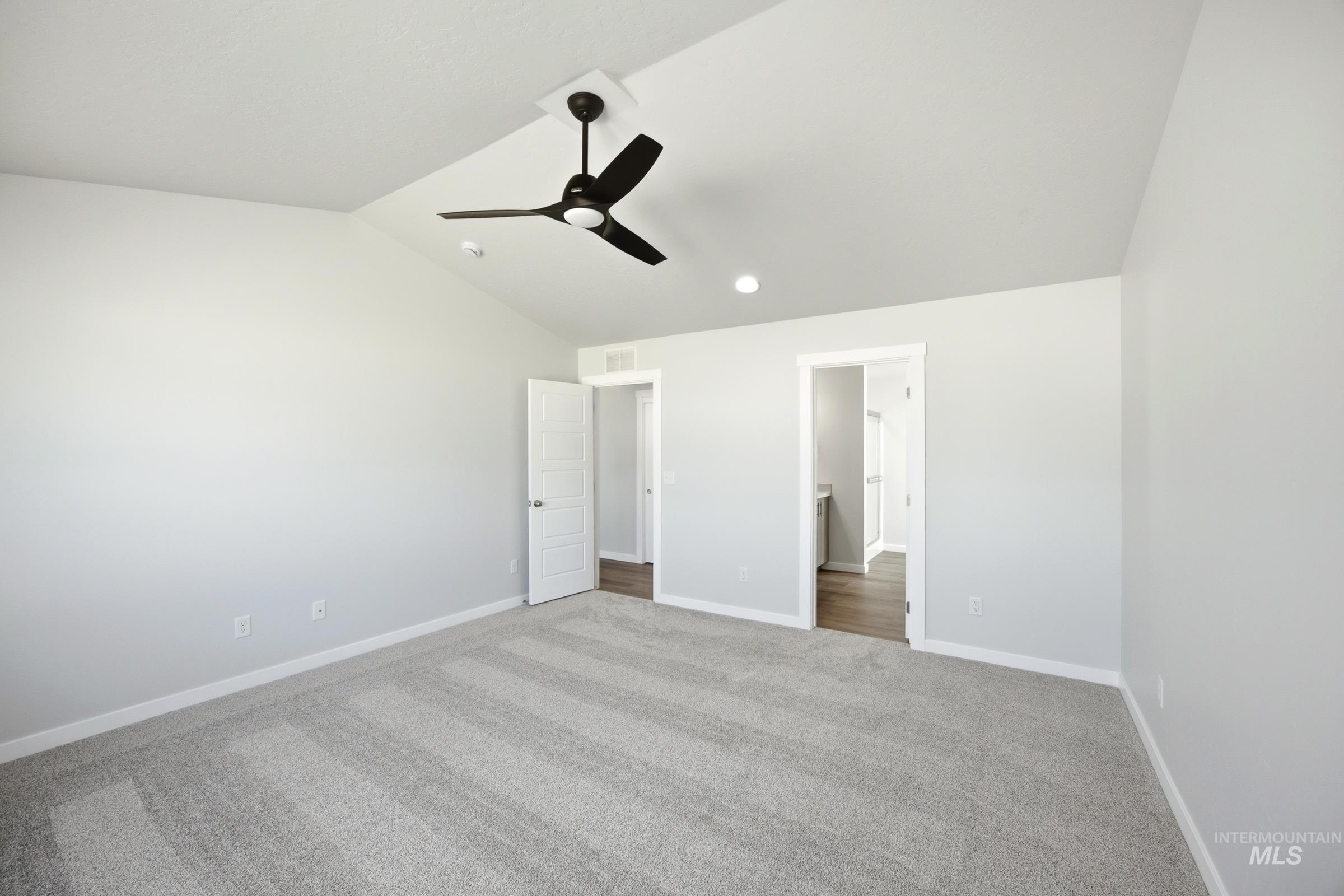 5340 E Phelps Lake Dr Property Photo 20
