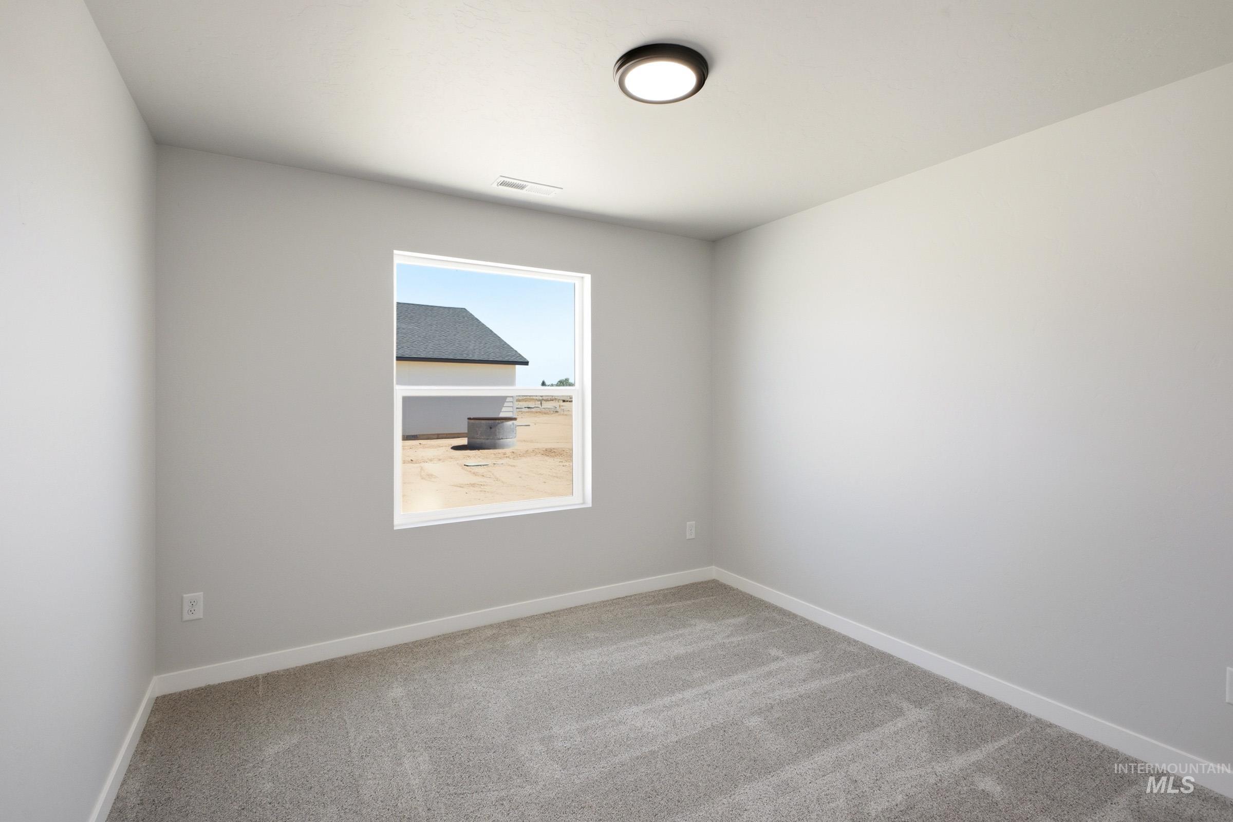 1770 Dyer St Property Photo 13