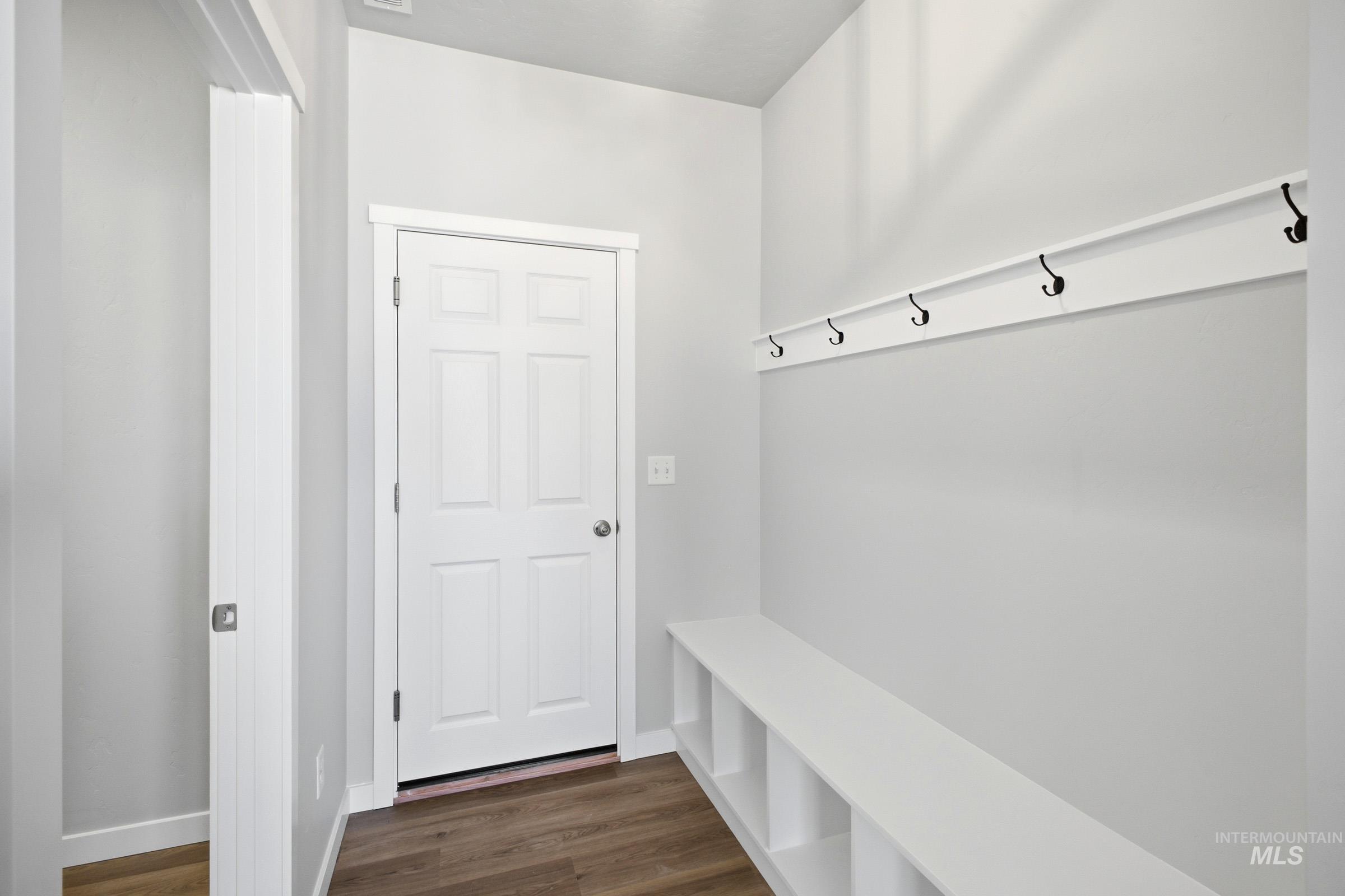 1770 Dyer St Property Photo 17