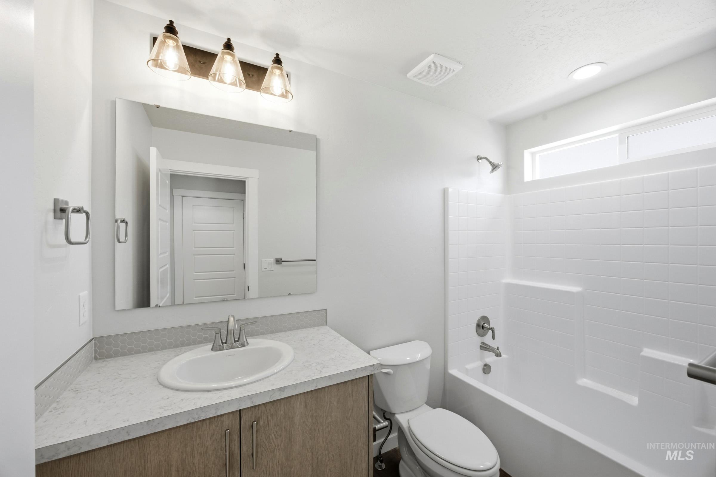 6704 S Arista Ave Property Photo 11