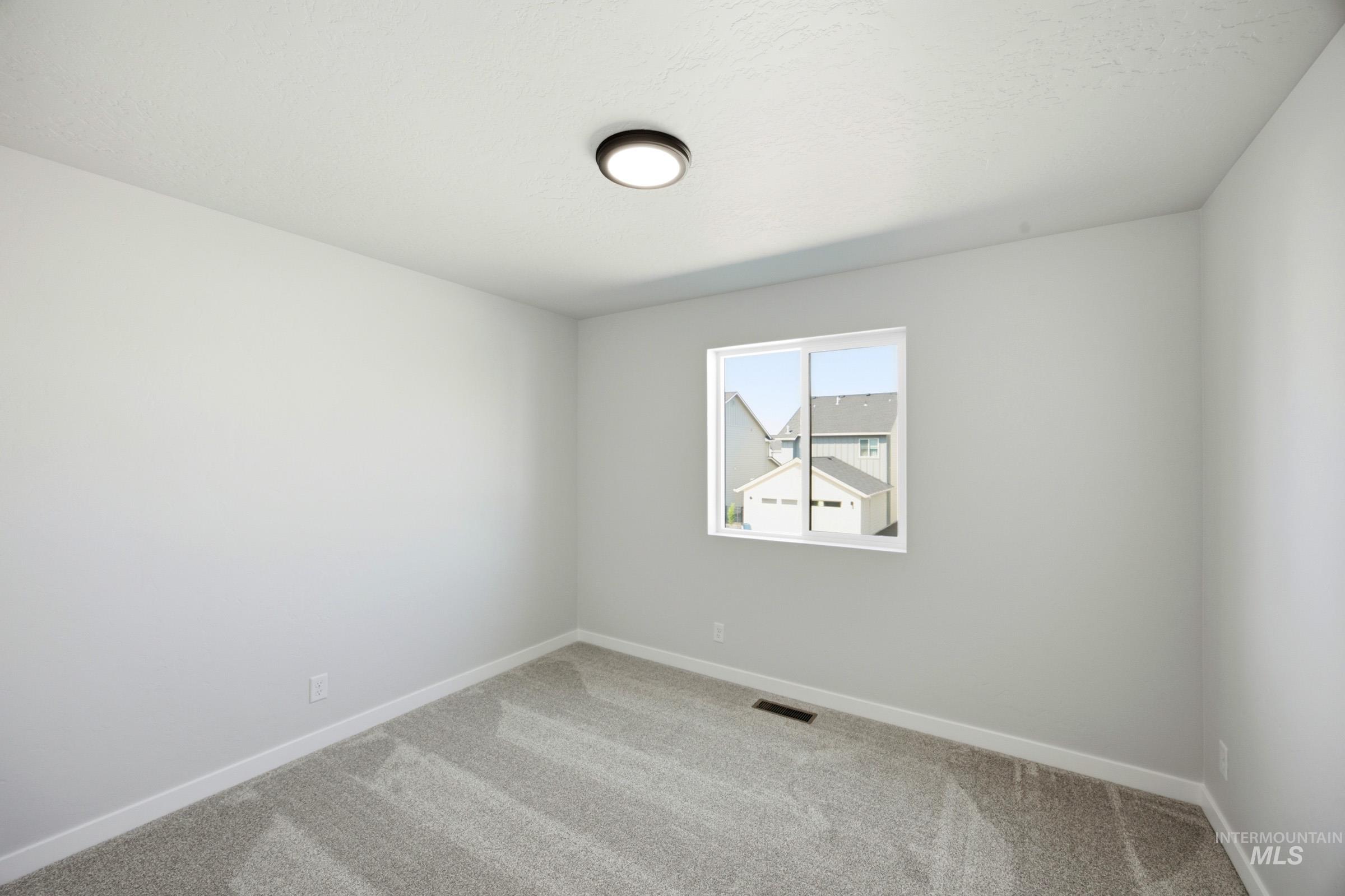 6704 S Arista Ave Property Photo 21