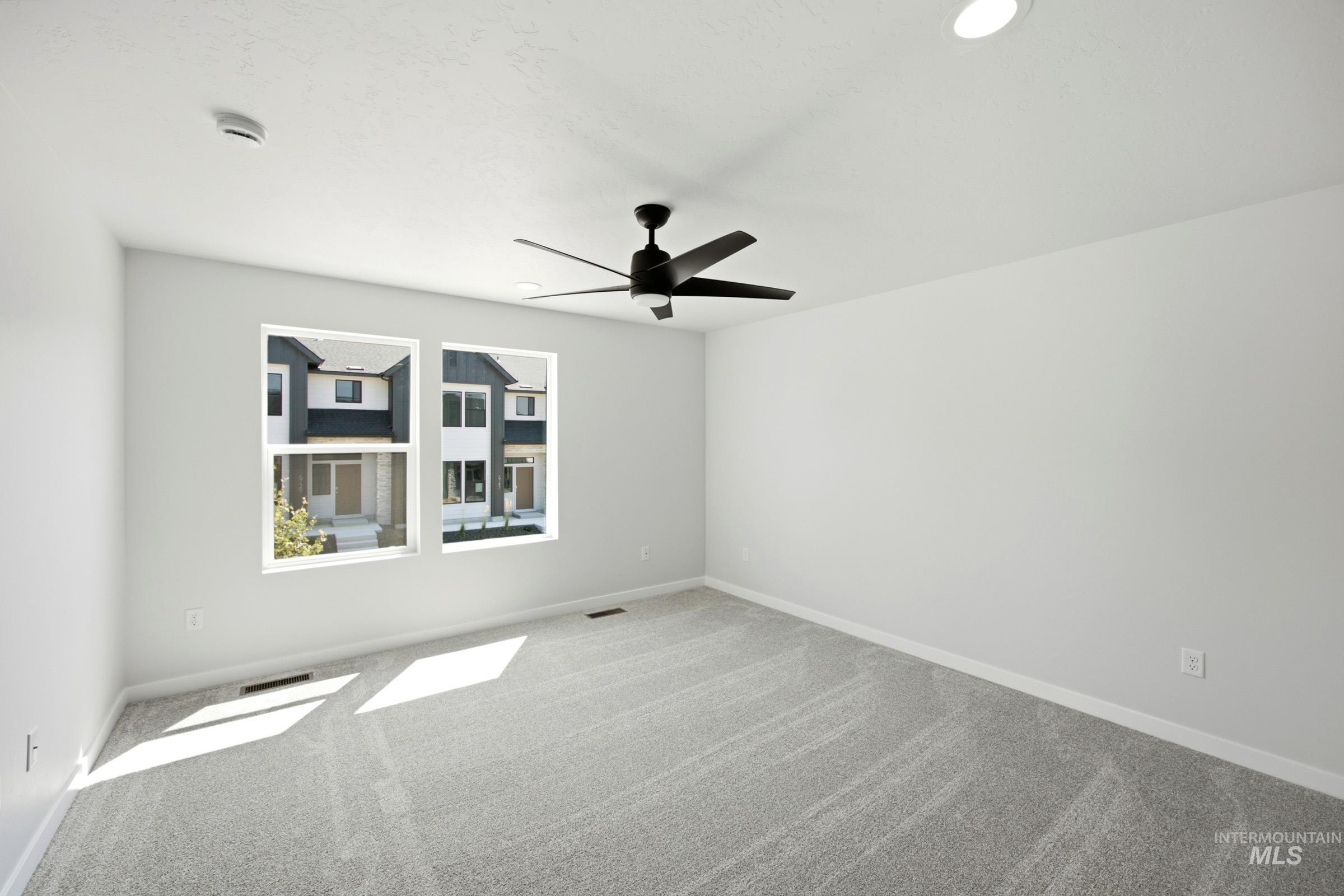 6732 S Arista Ave Property Photo 11