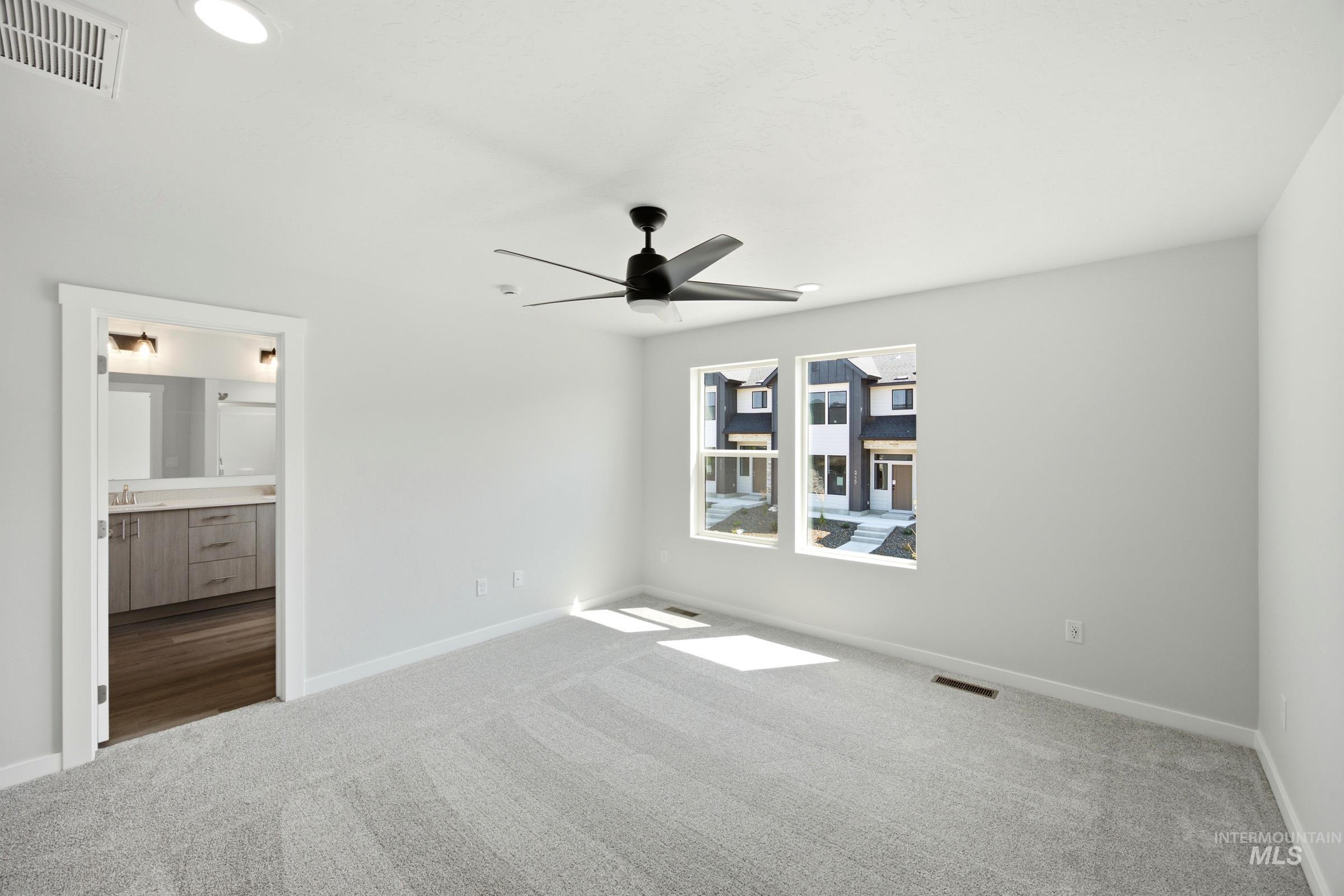 6732 S Arista Ave Property Photo 13