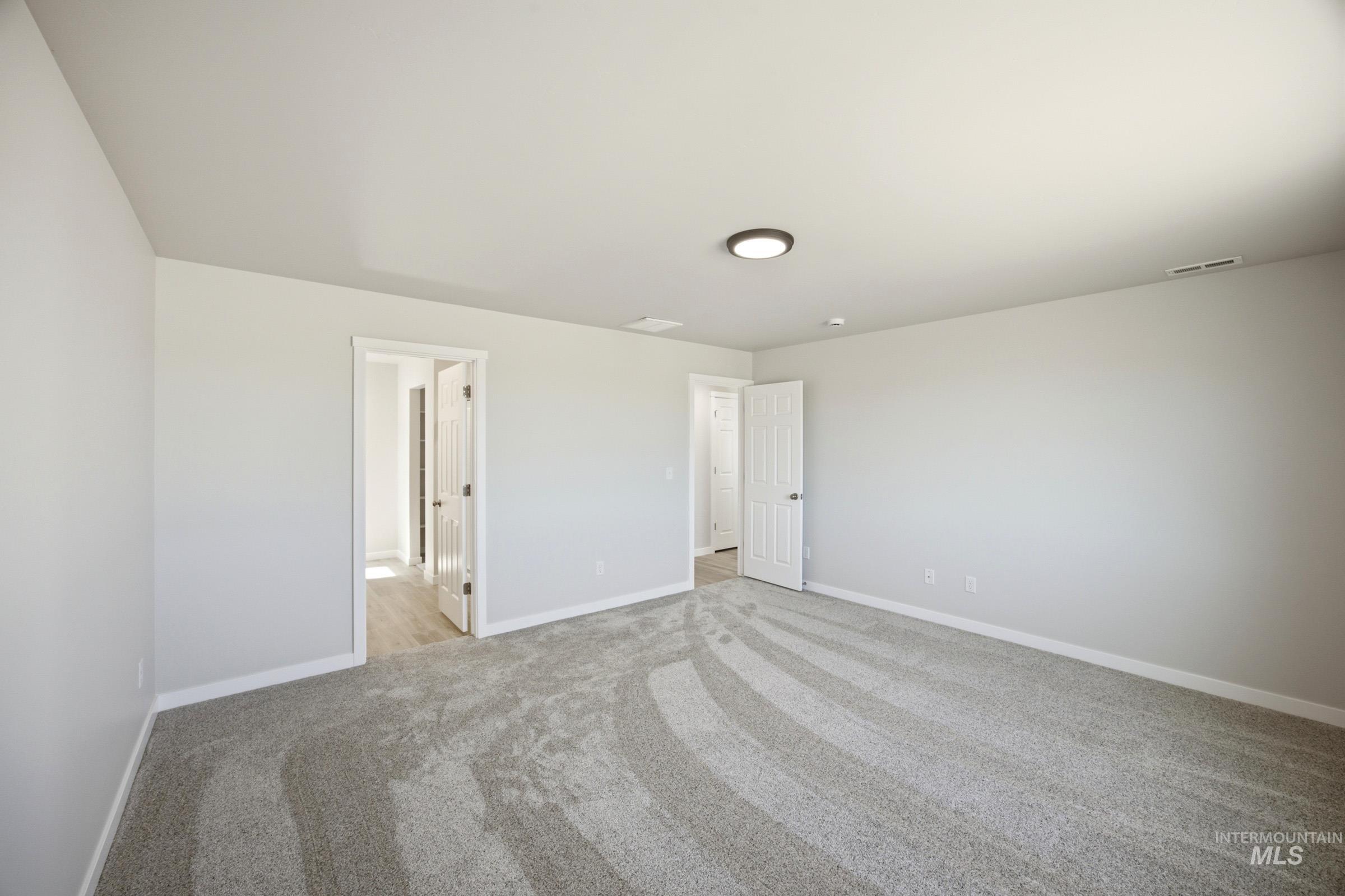 2356 W Red Jasper Dr Property Photo 16