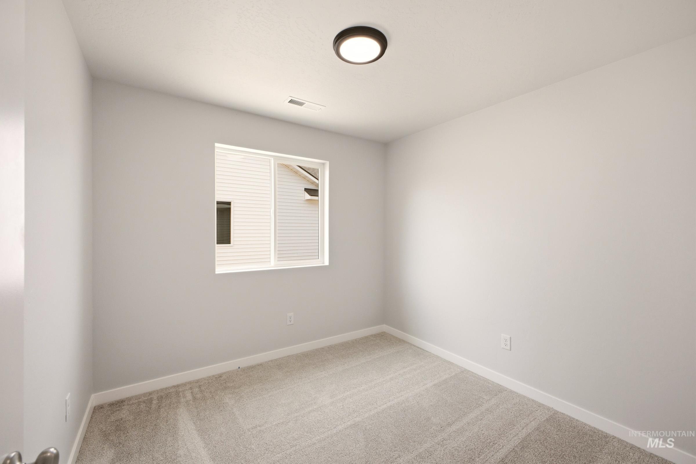 2293 W Red Jasper Dr Property Photo 10