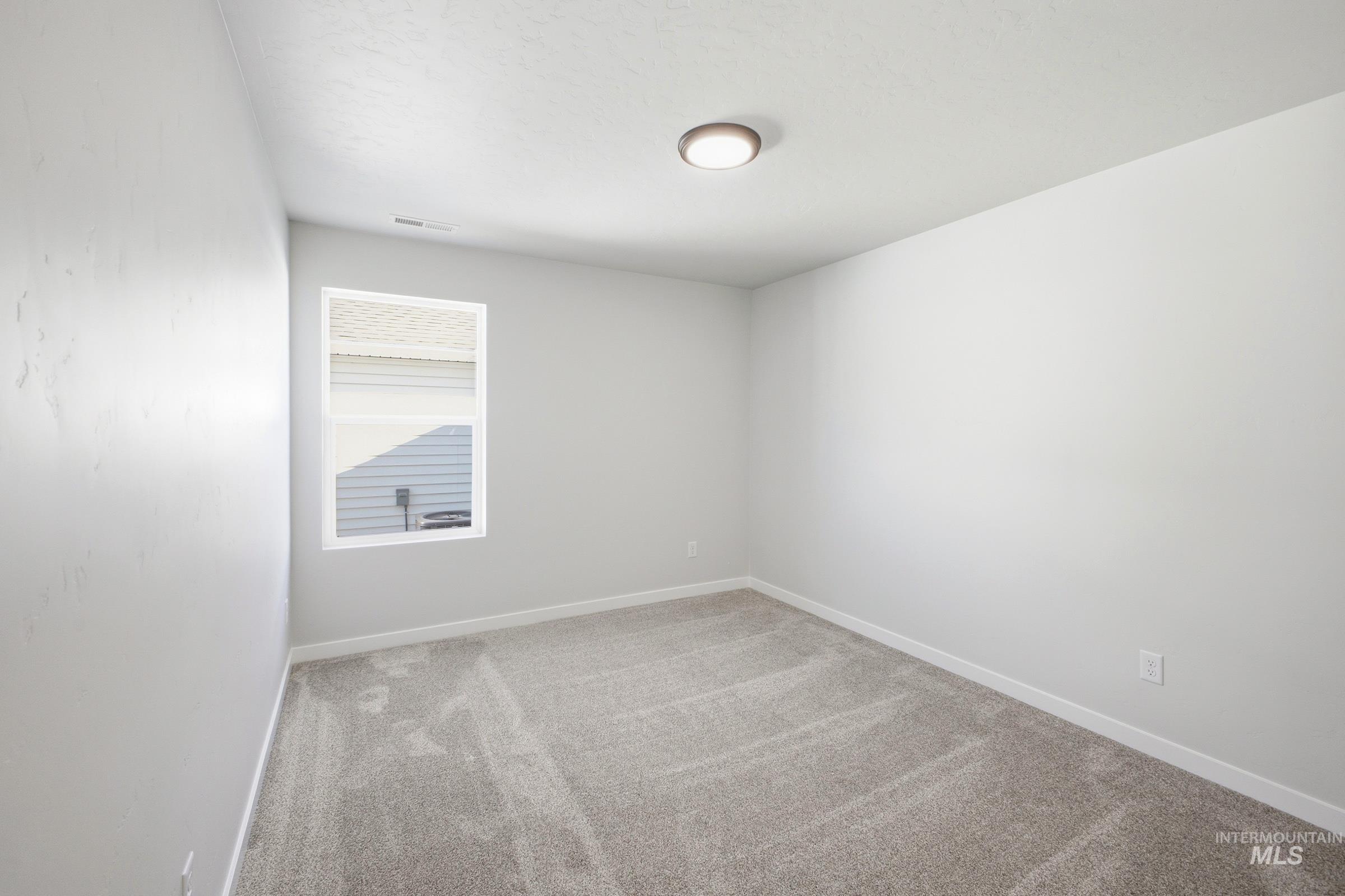 2282 W Tar Sands Dr Property Photo 11