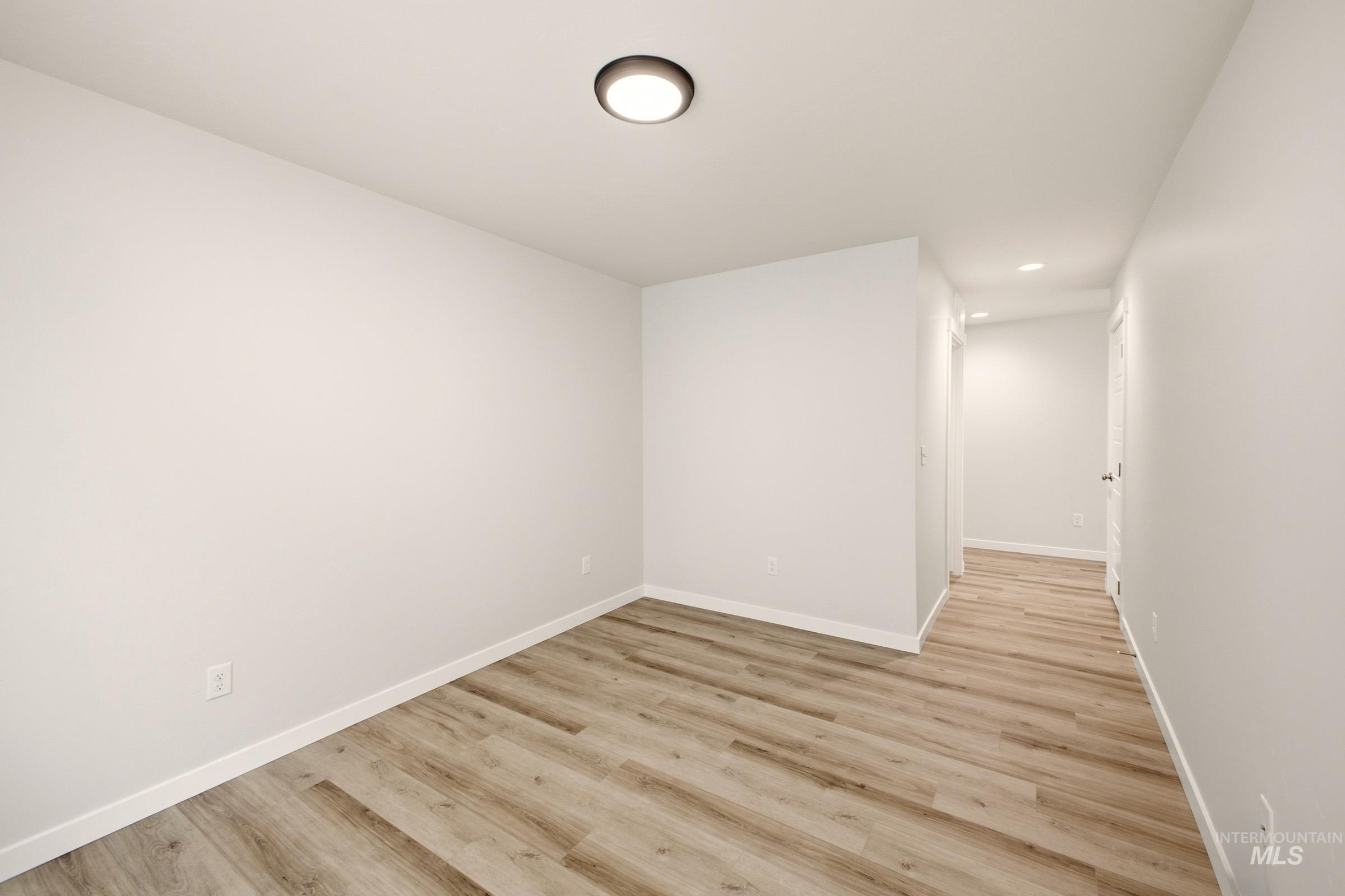 2304 W Tar Sands Dr Property Photo 11