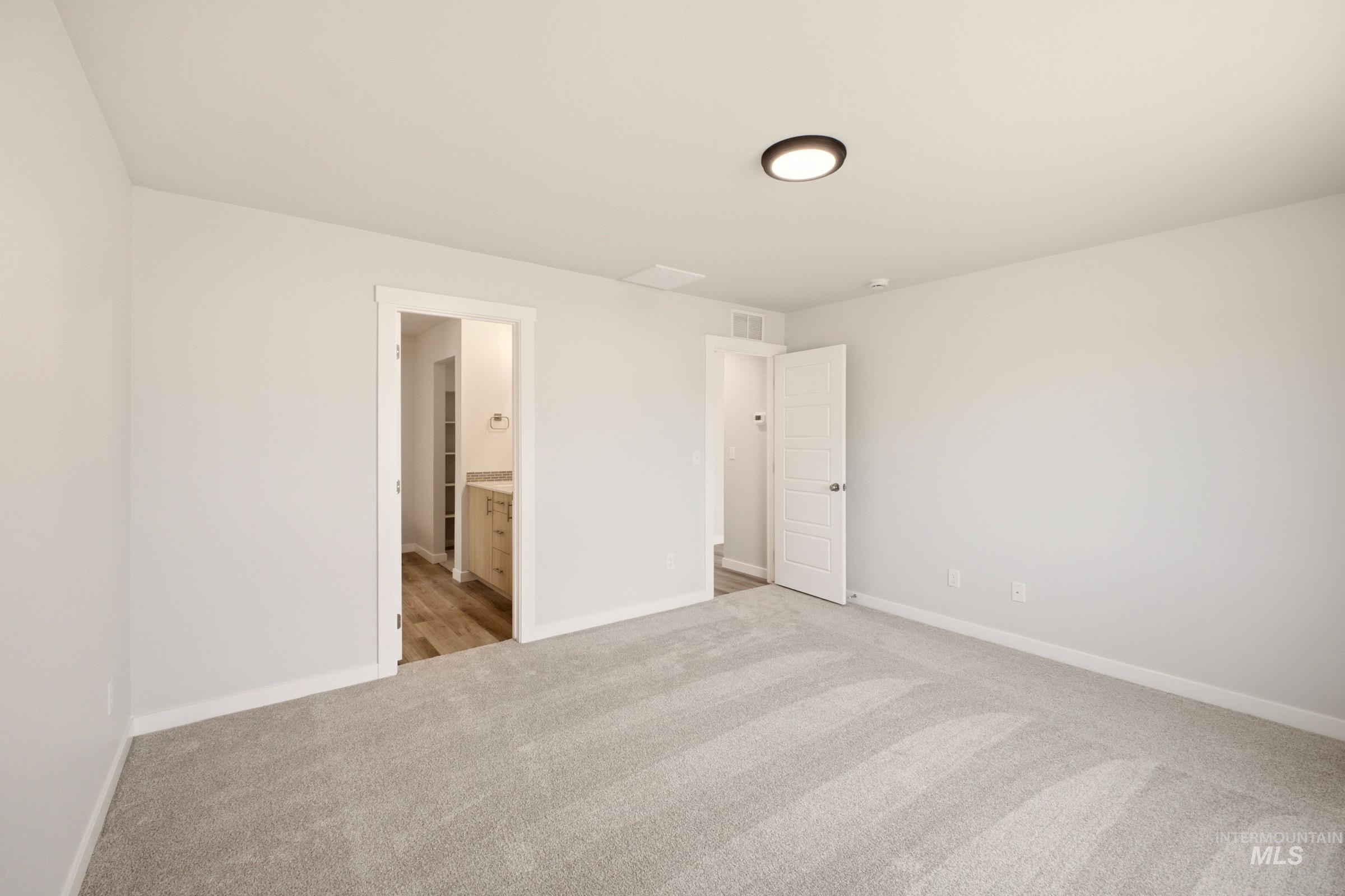 2304 W Tar Sands Dr Property Photo 18