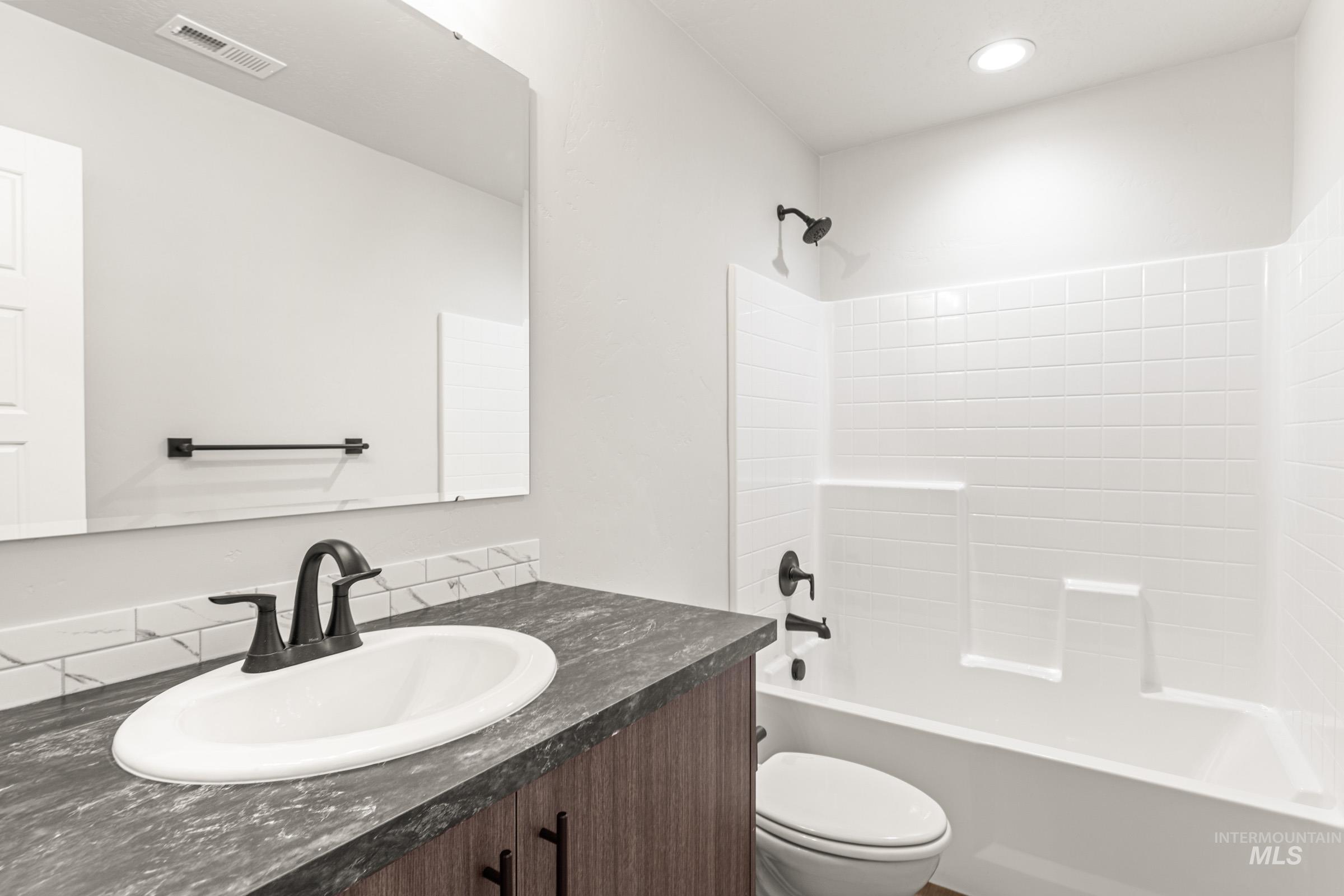 2506 W Tar Sands Dr Property Photo 11