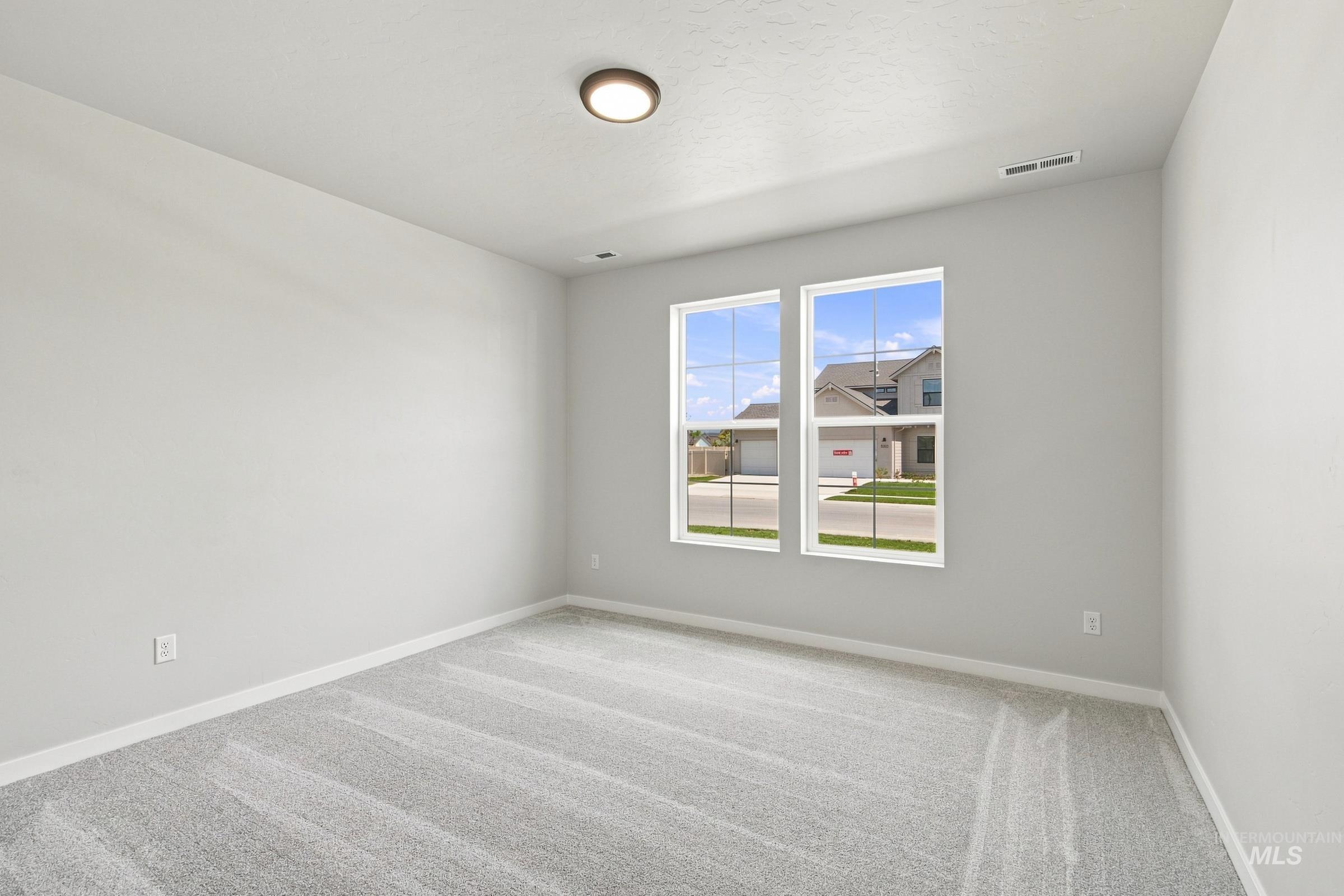2327 W Tar Sands Dr Property Photo 13