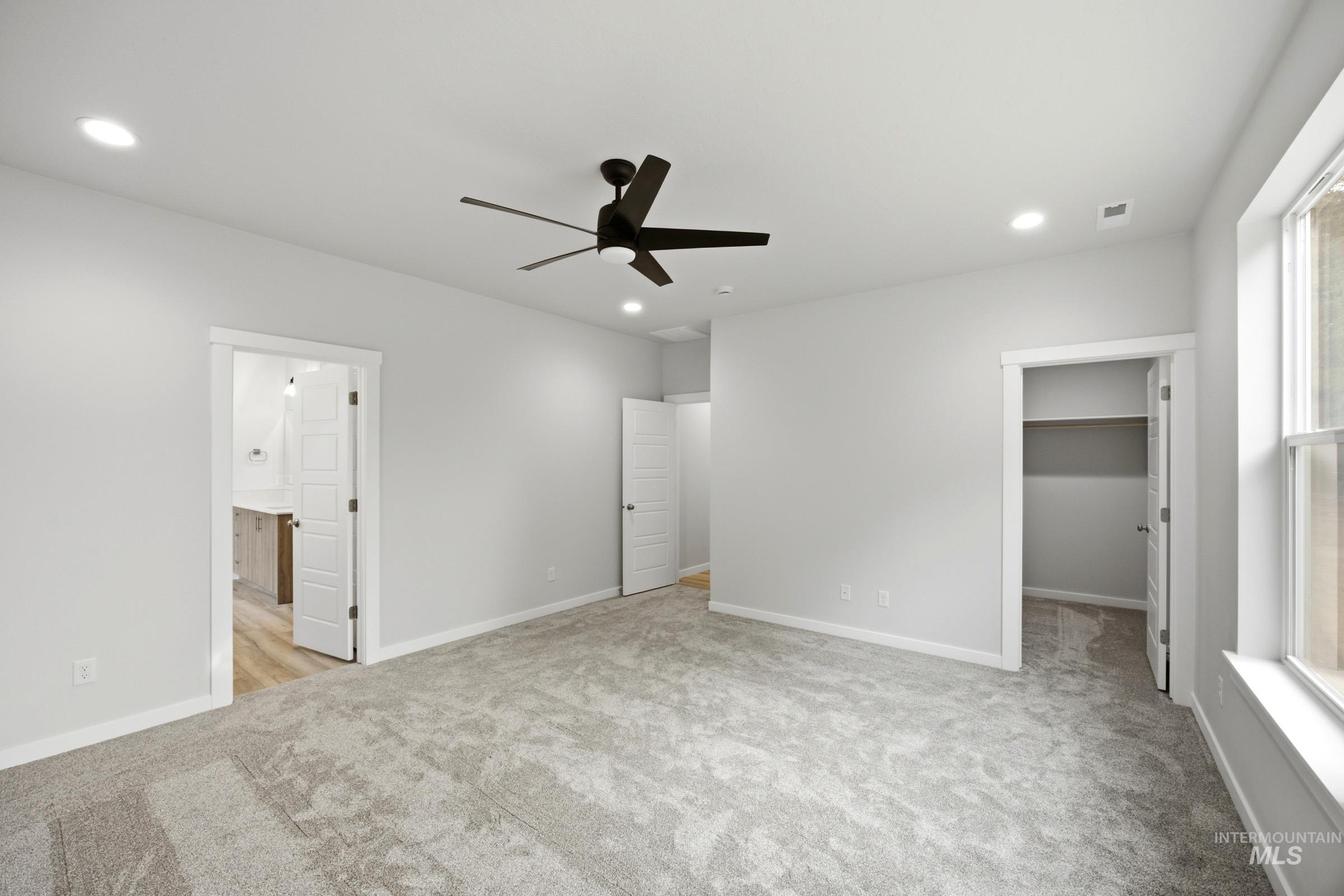 1027 E Crab Springs St Property Photo 24