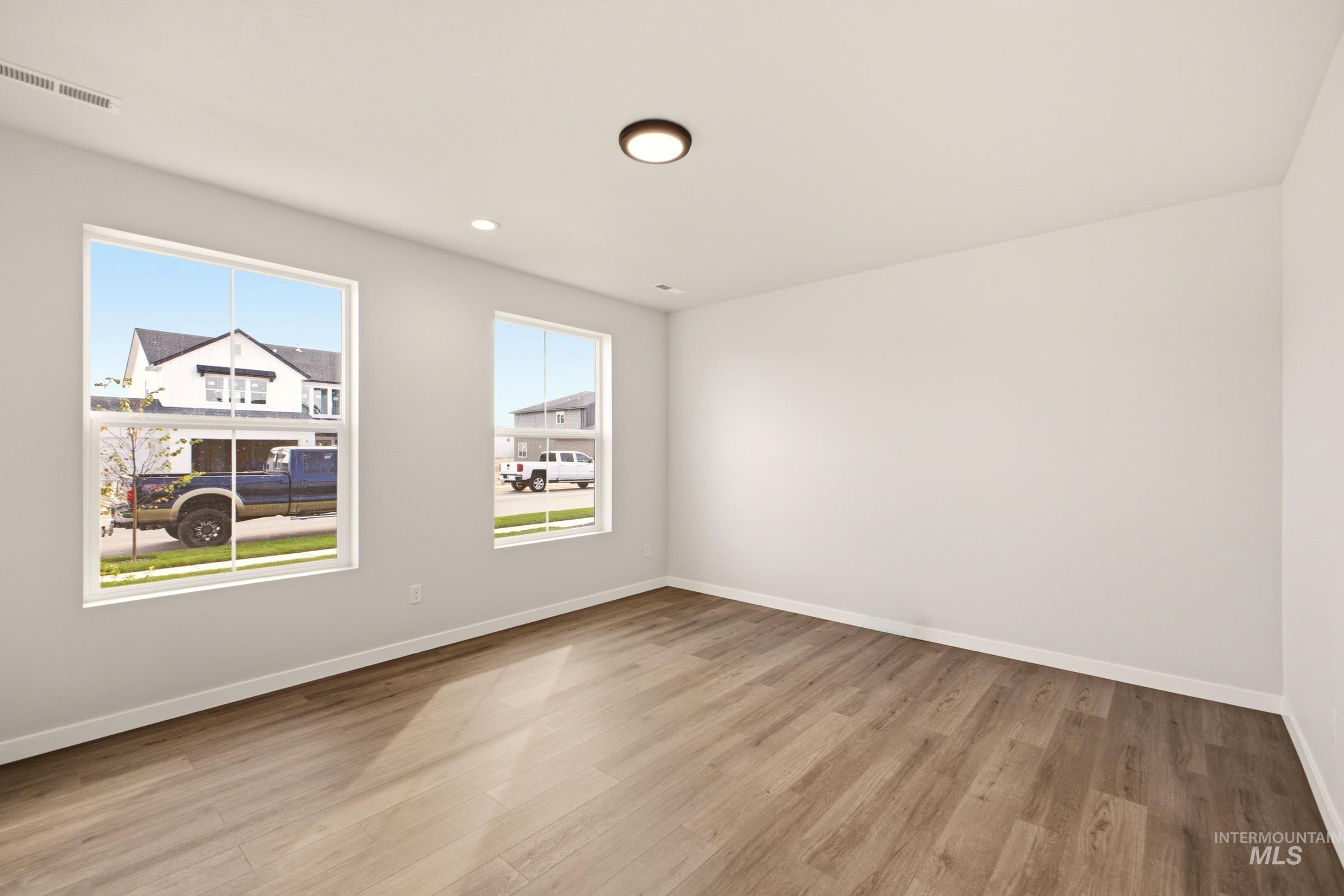 5331 S Edgecomb Way Property Photo 17