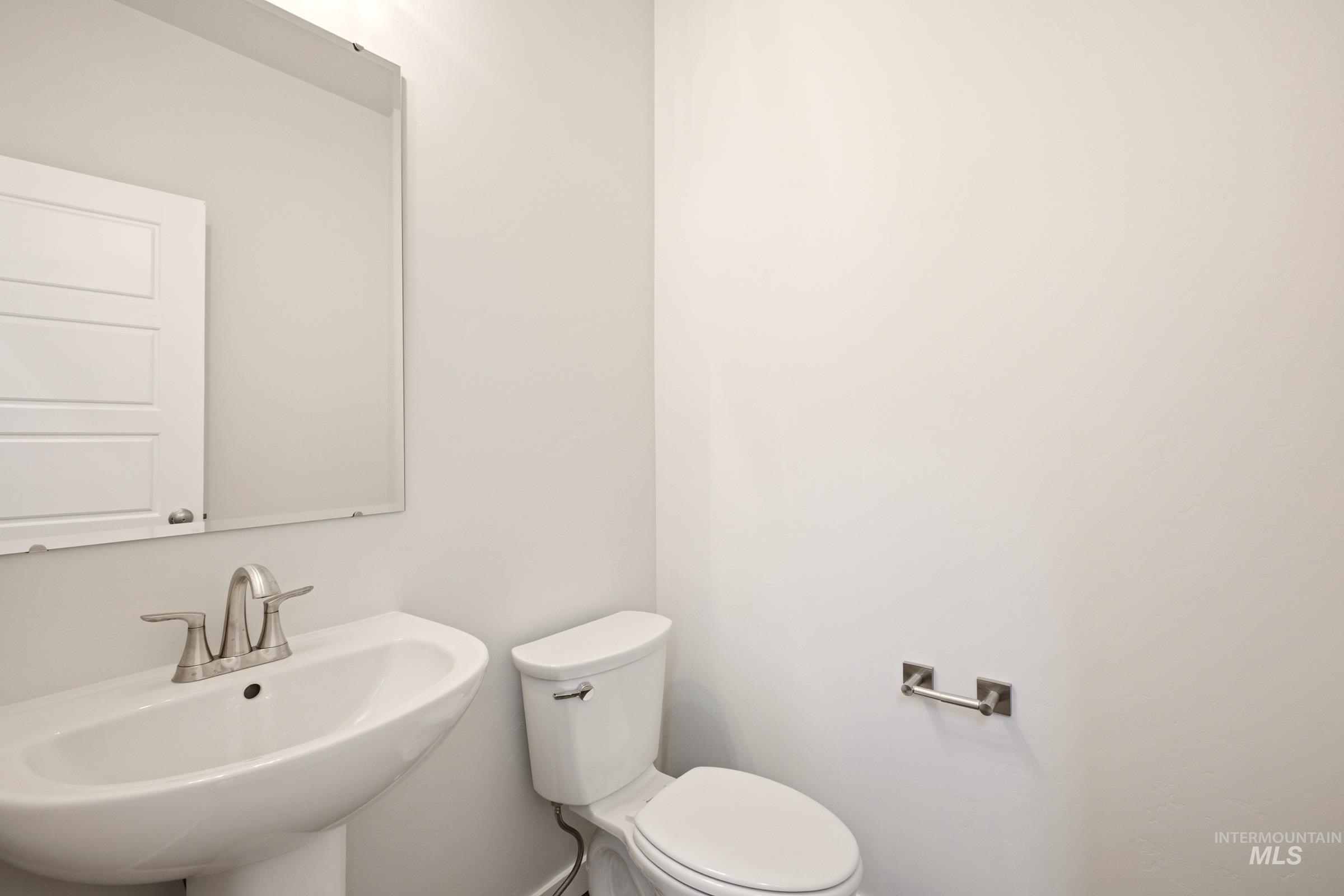 5331 S Edgecomb Way Property Photo 20