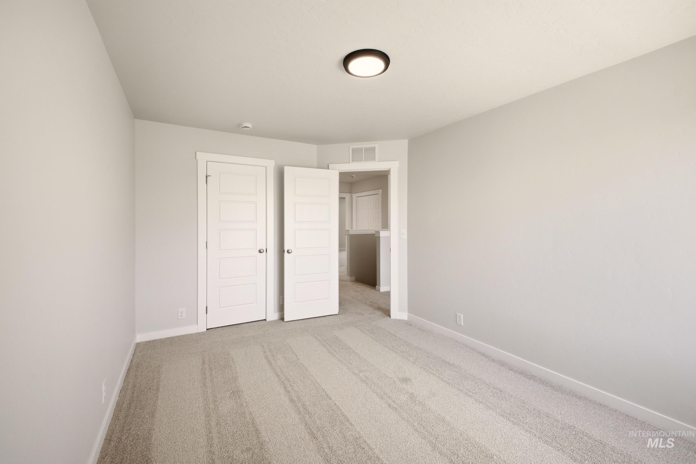 5319 S Edgecomb Way Property Photo 19