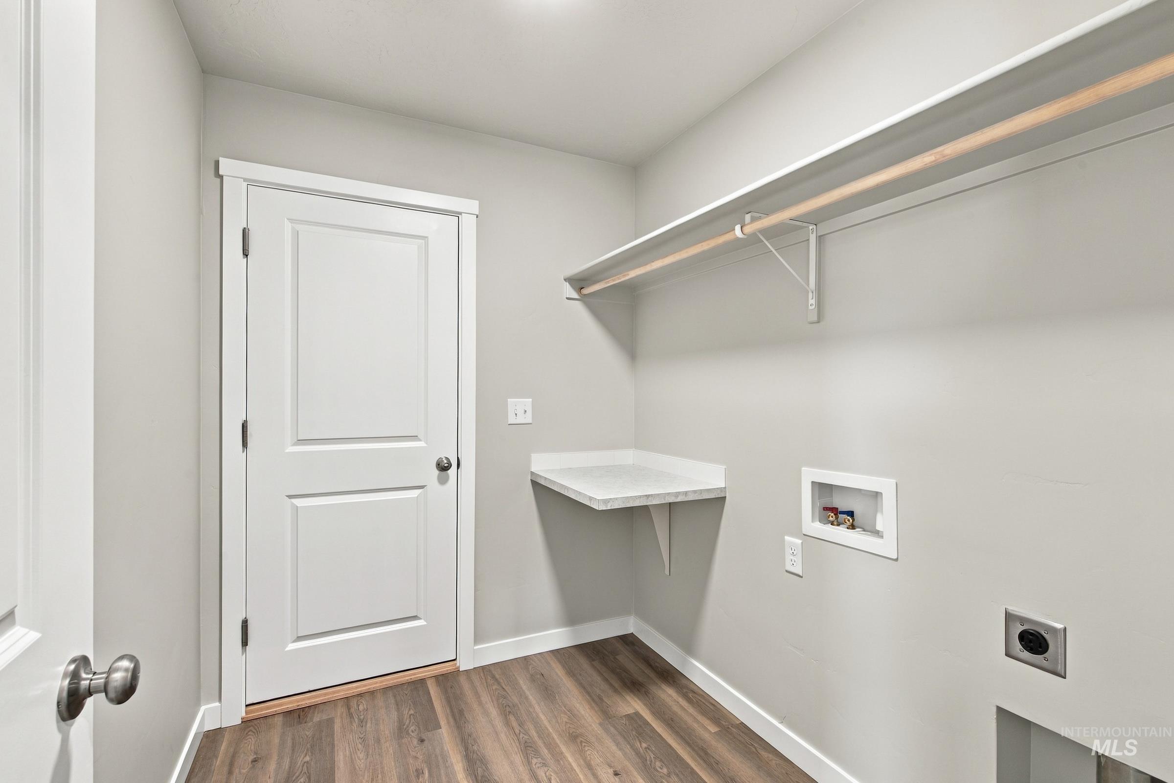 4504 S Amsterdam Ave Property Photo 15