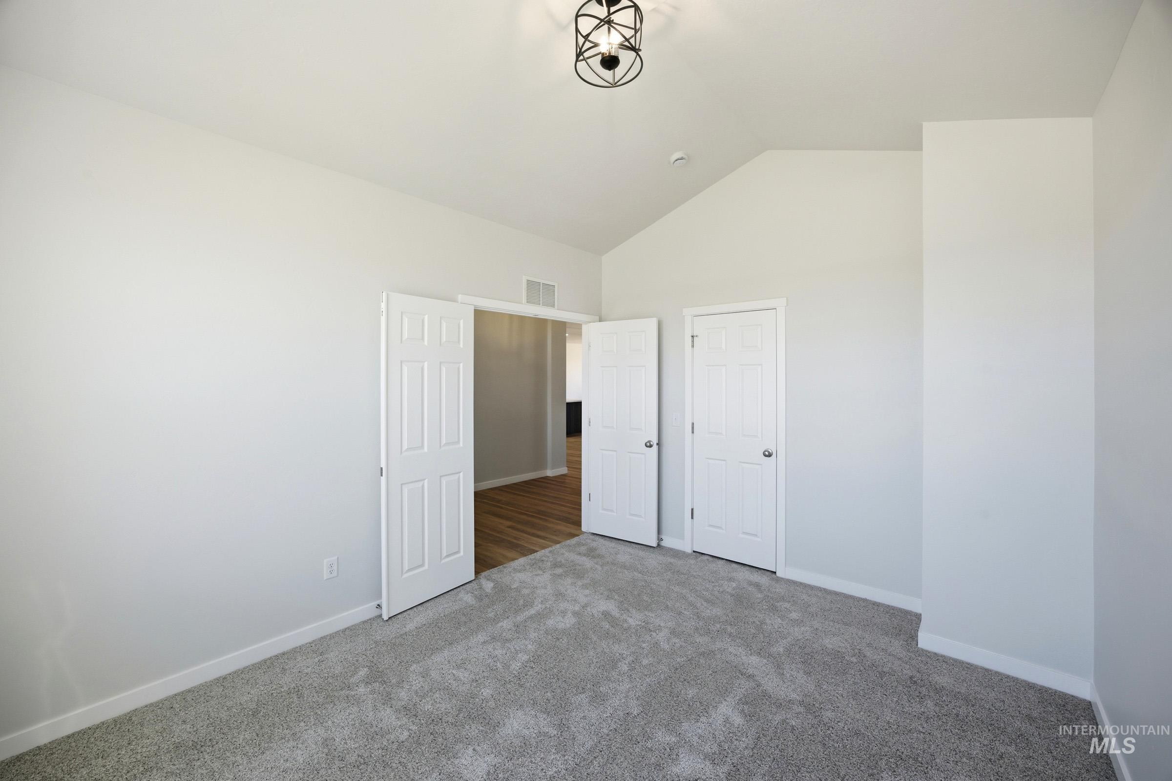 16944 Churn Ave Property Photo 13