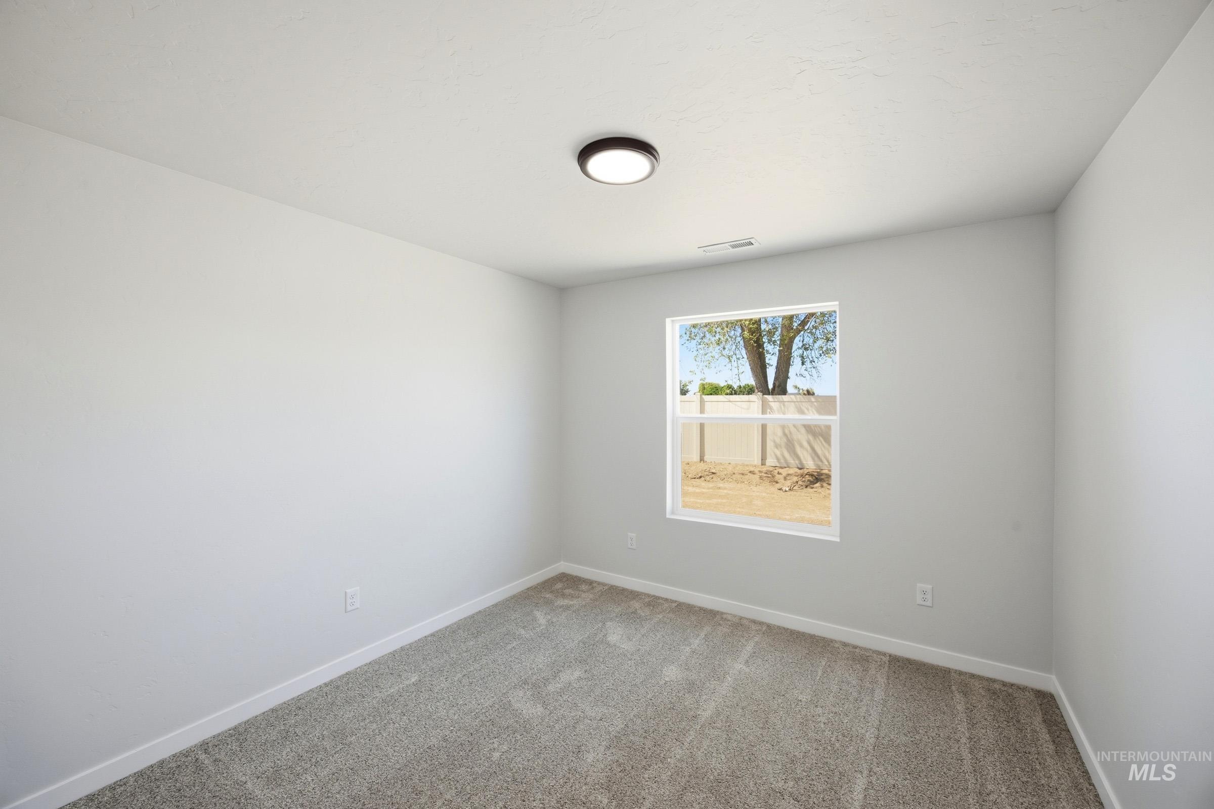 16944 Churn Ave Property Photo 15