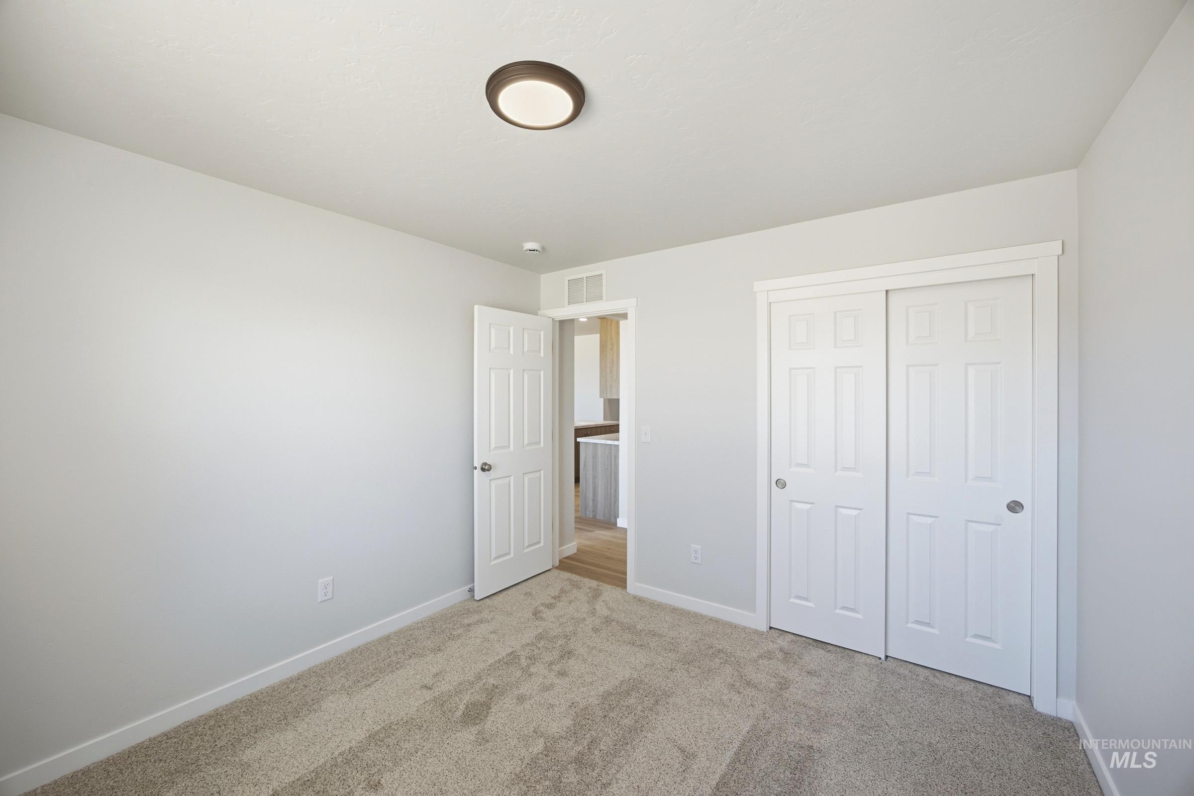 16944 Churn Ave Property Photo 16