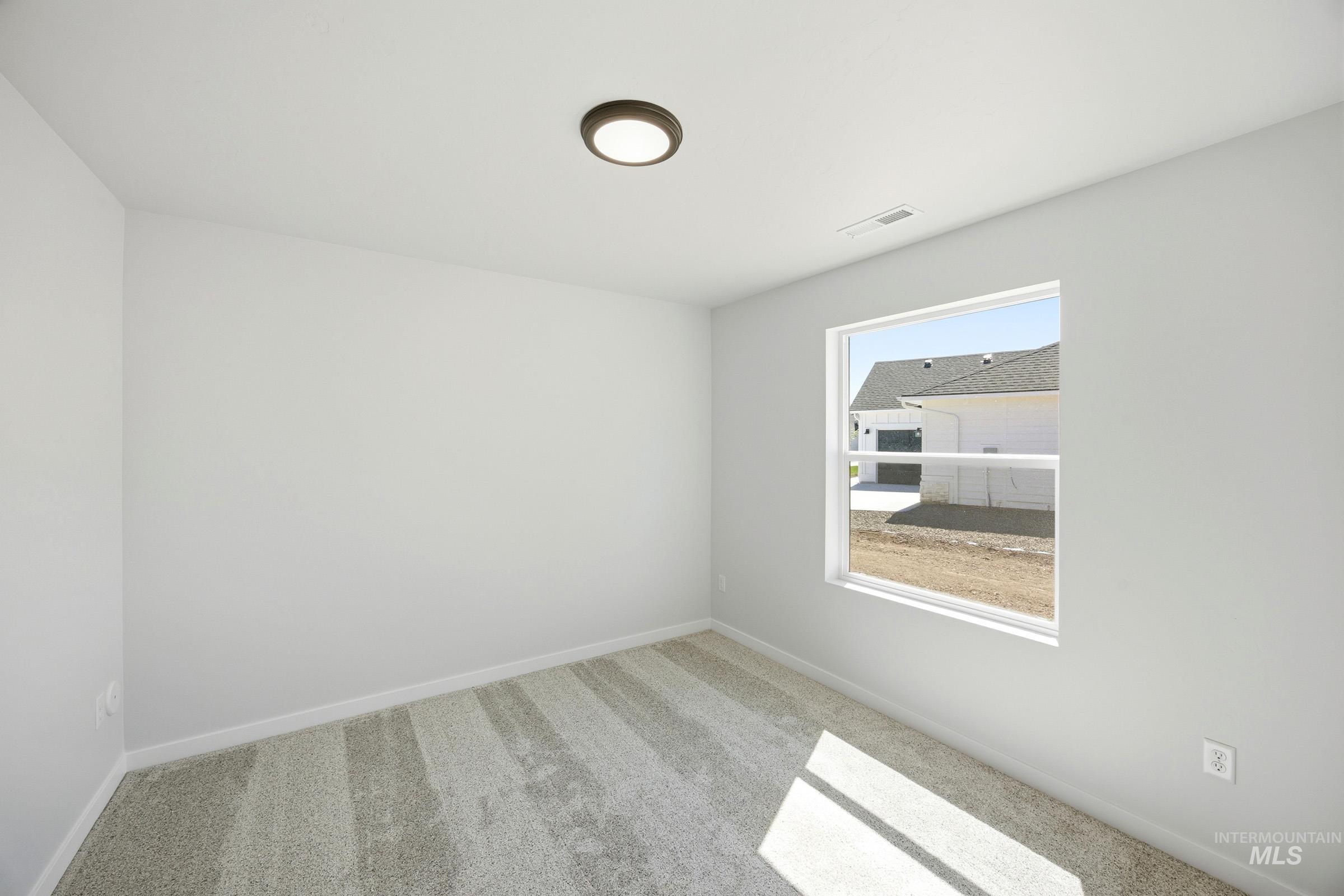 16944 Churn Ave Property Photo 20