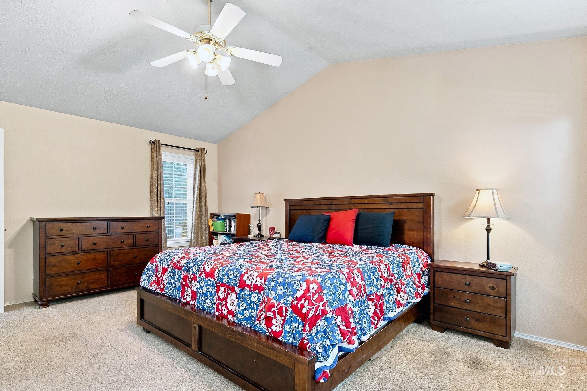 794 E Martinique Dr Property Photo 31