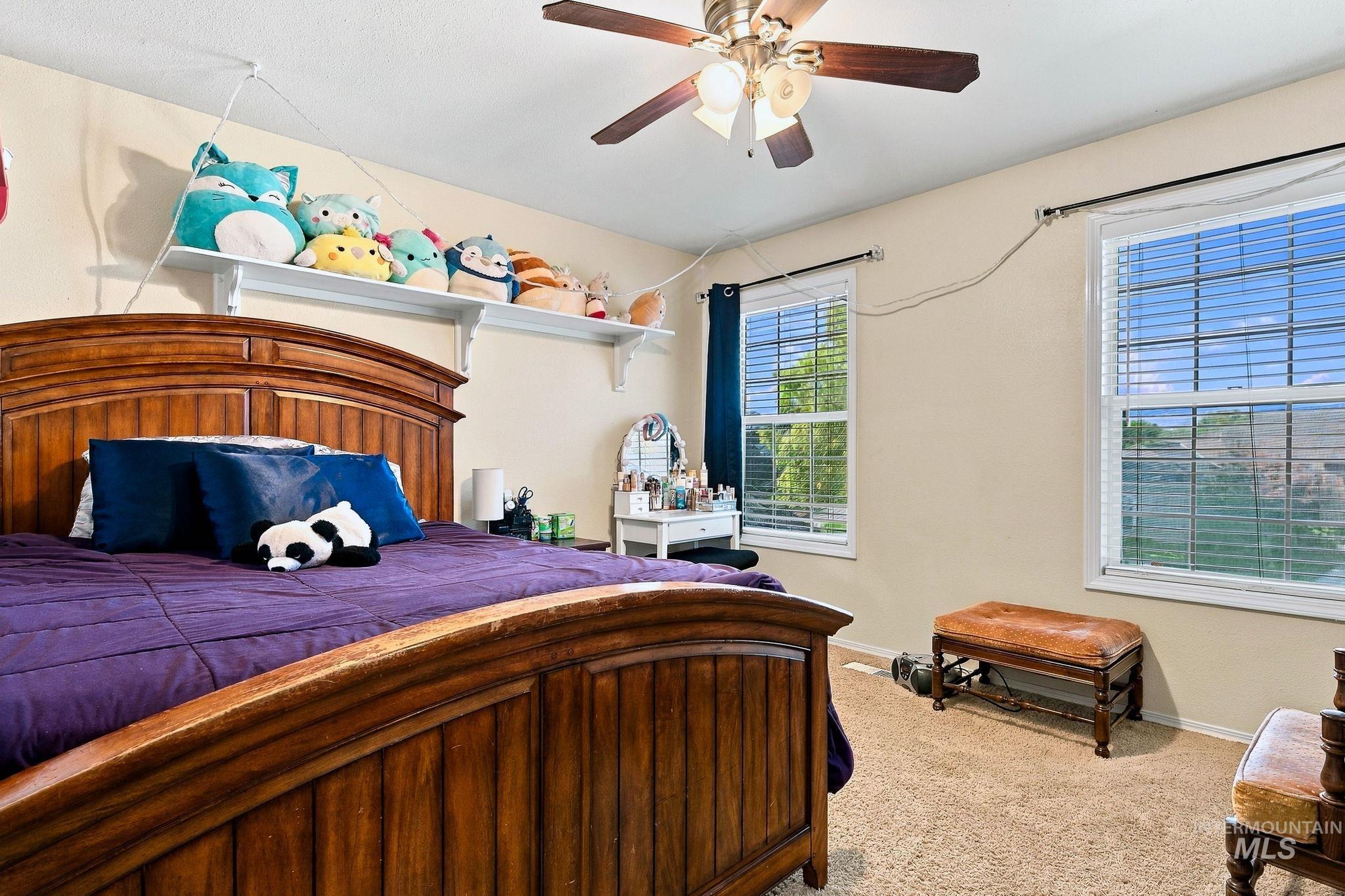 794 E Martinique Dr Property Photo 40