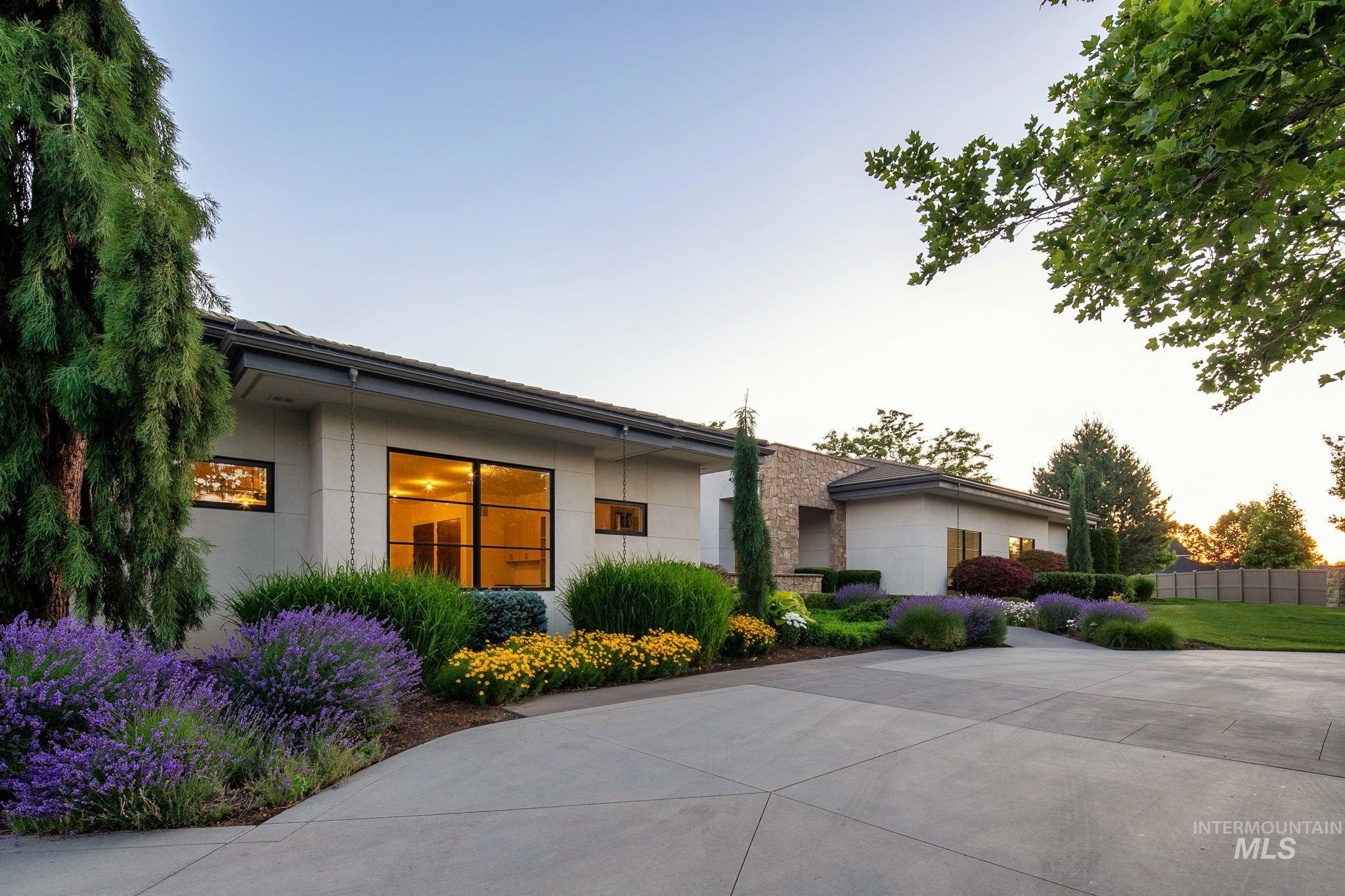 2020 E Barclay Property Photo 45