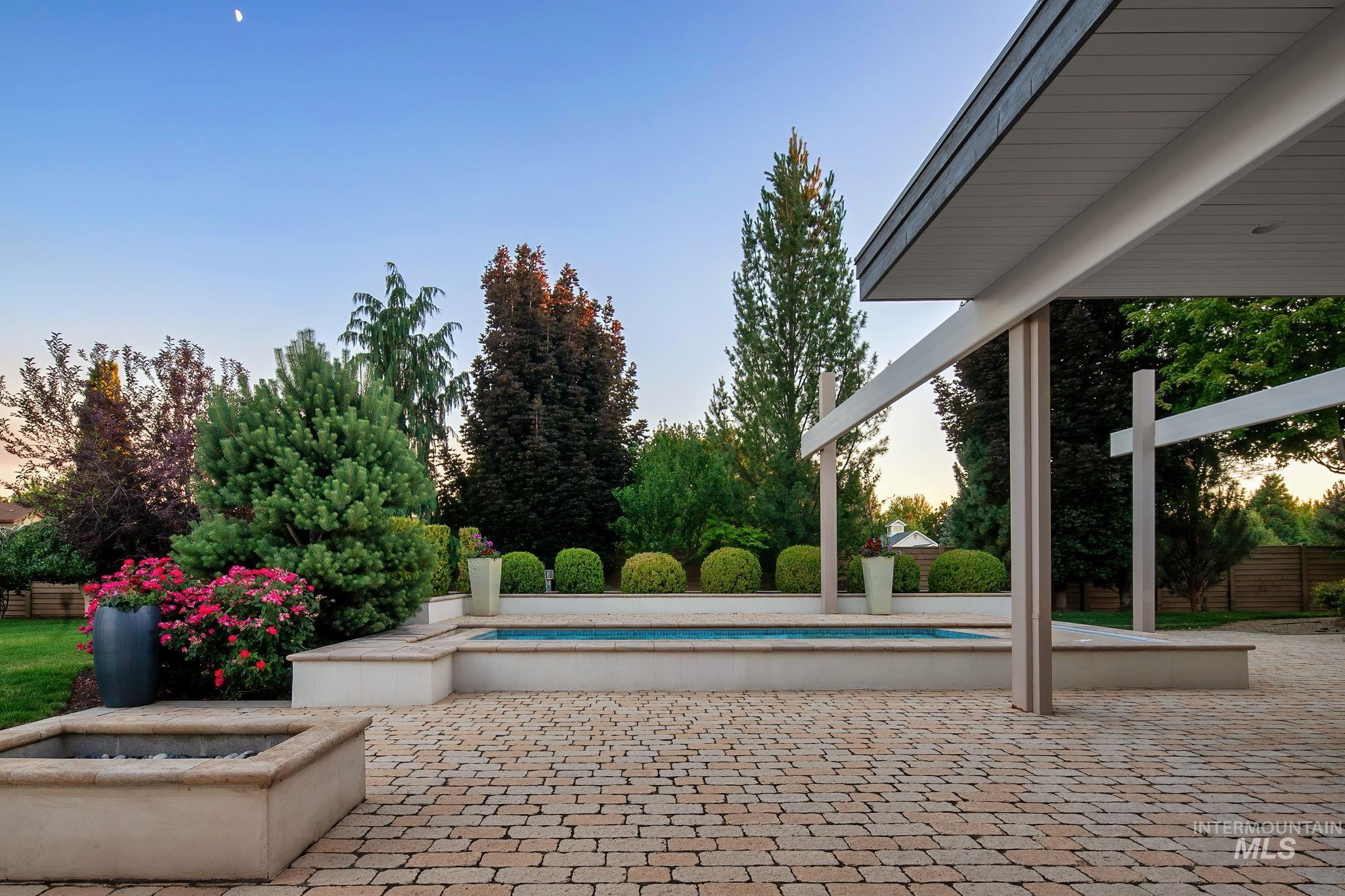 2020 E Barclay Property Photo 48