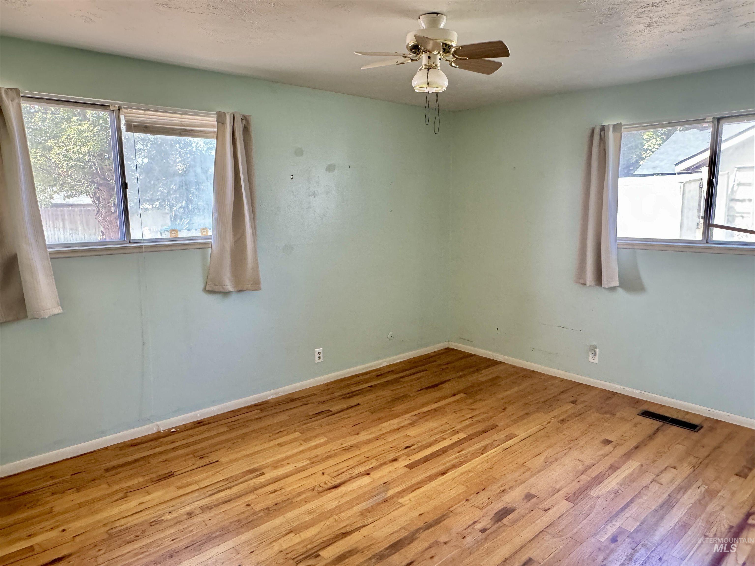 1512 10th St S Property Photo 13
