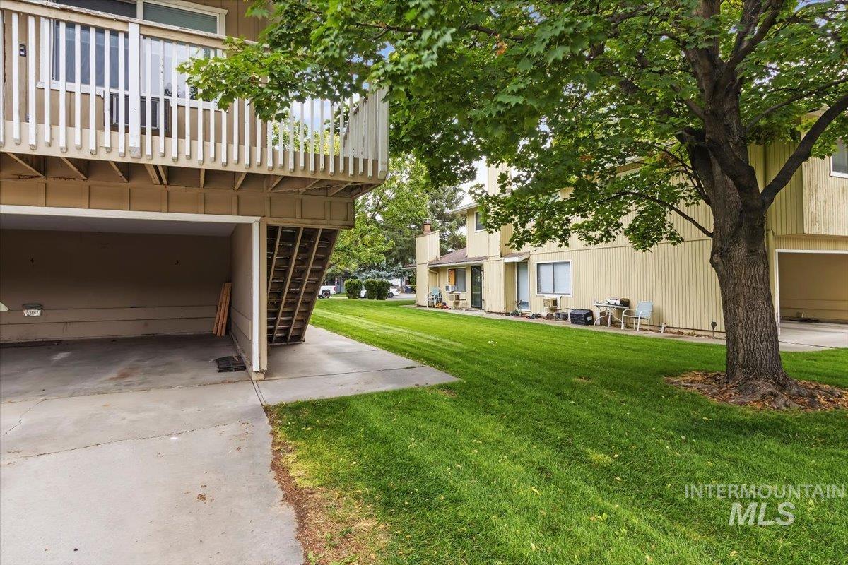 759 Meadows Dr #3 Property Photo 18