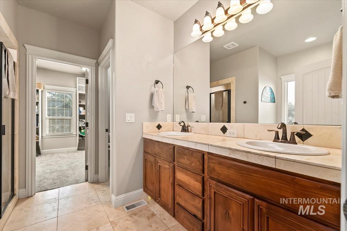 5897 N Maximus Way Property Photo 21