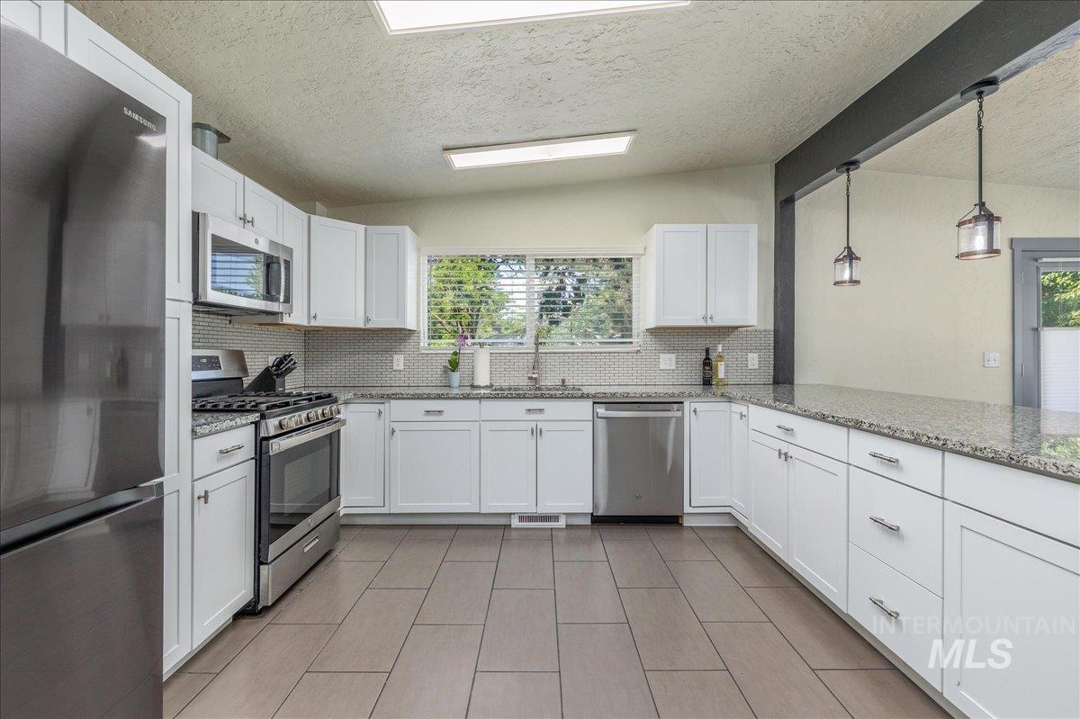 4301 W Camas St Property Photo 19