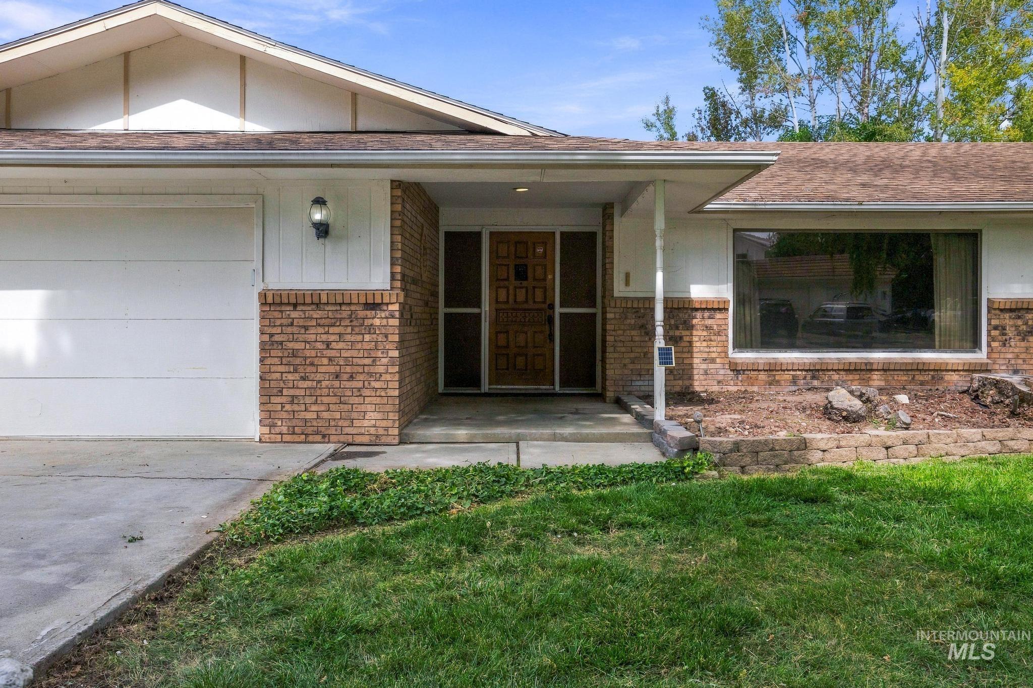 212 Hilldrop St Property Photo 1