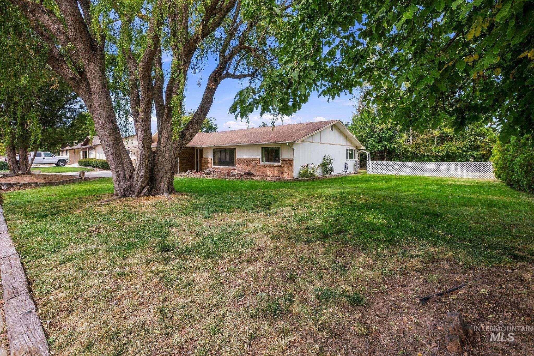 212 Hilldrop St Property Photo 24