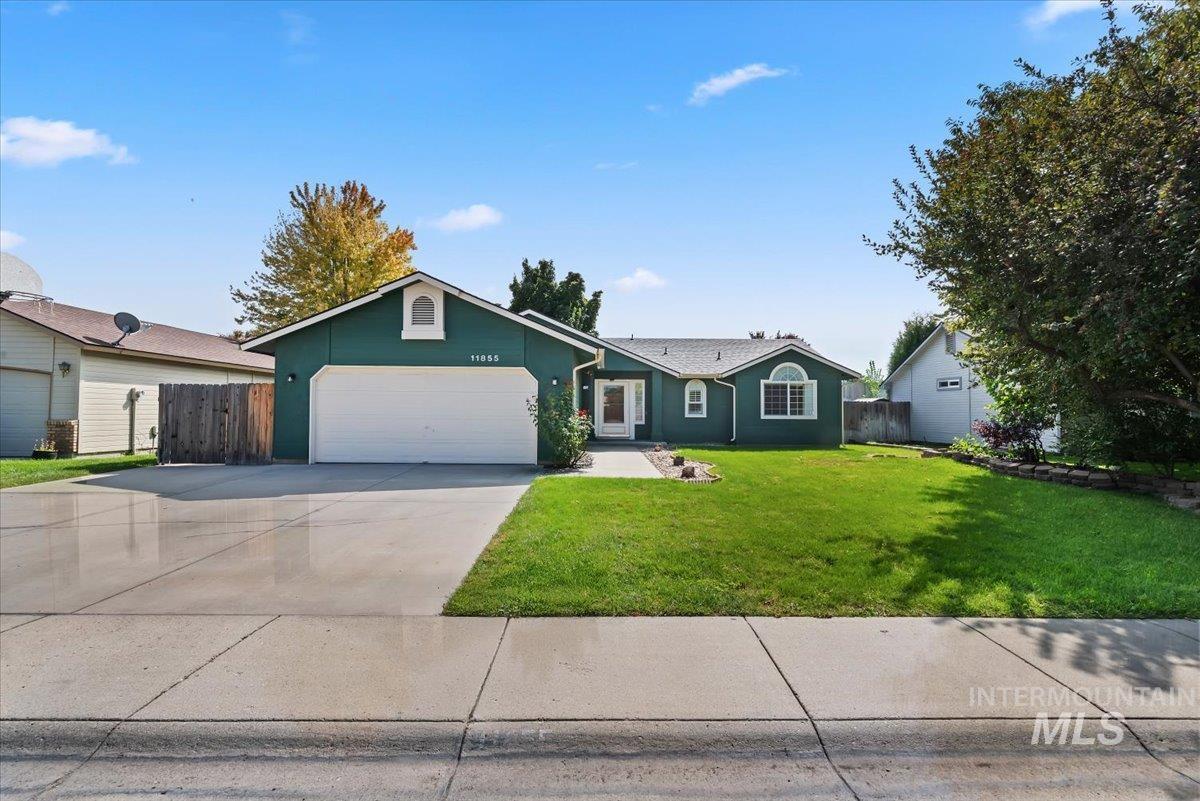 11855 W Dickens Dr Property Photo 3