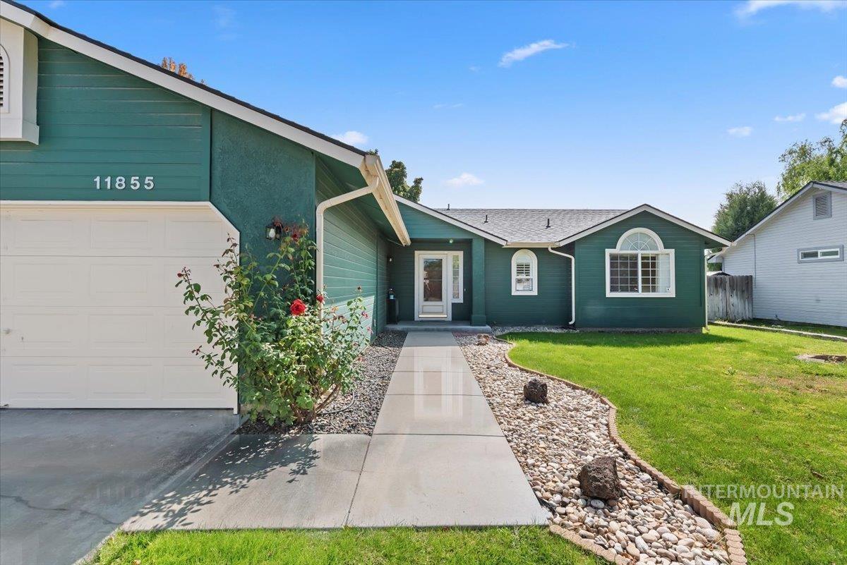 11855 W Dickens Dr Property Photo 6