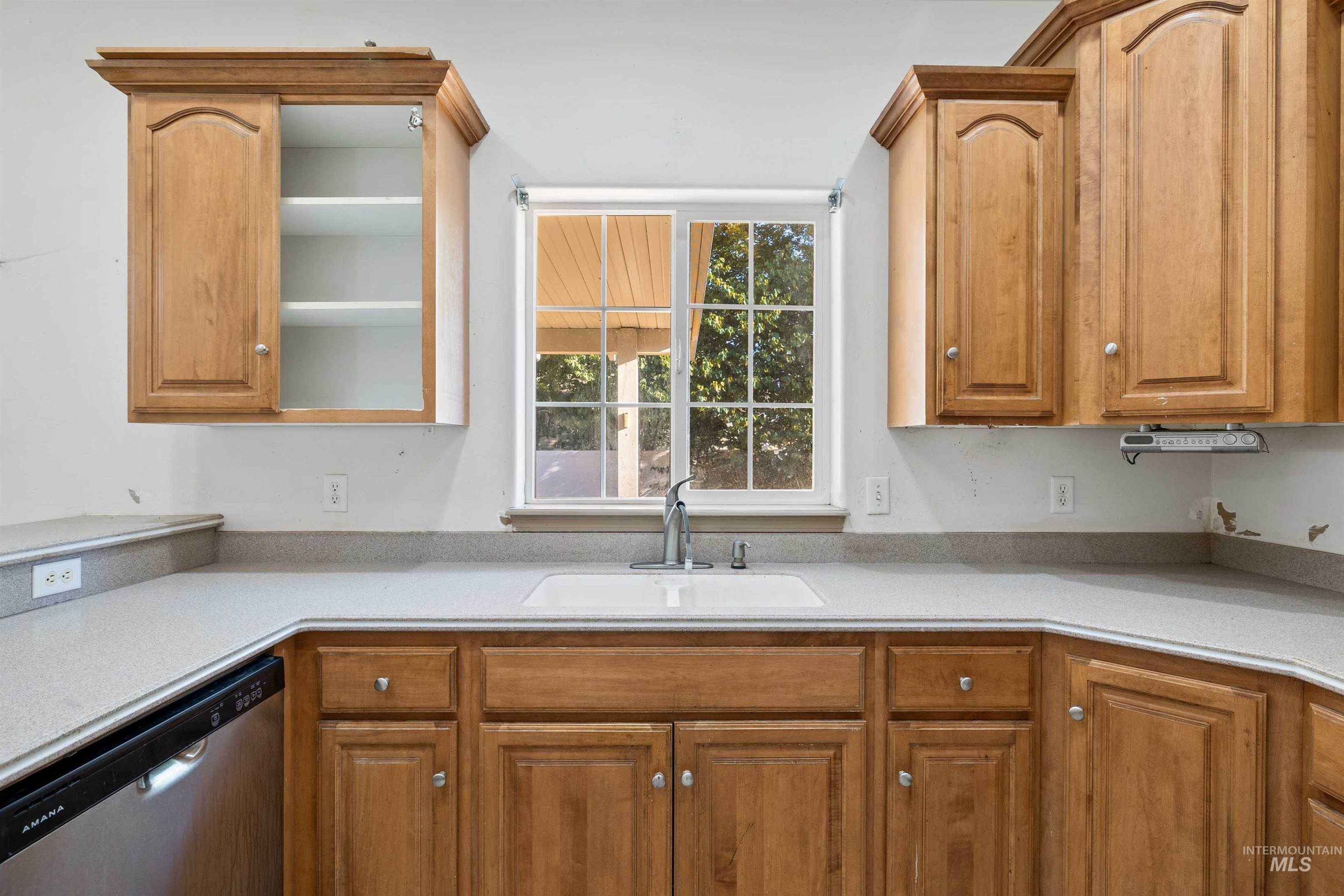 2509 Cedar Ridge Rd Property Photo 5