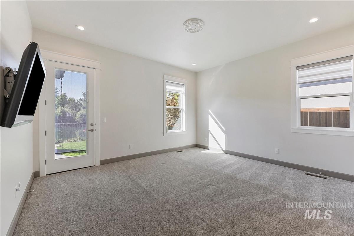 7941 W Heugh Lane Property Photo 35