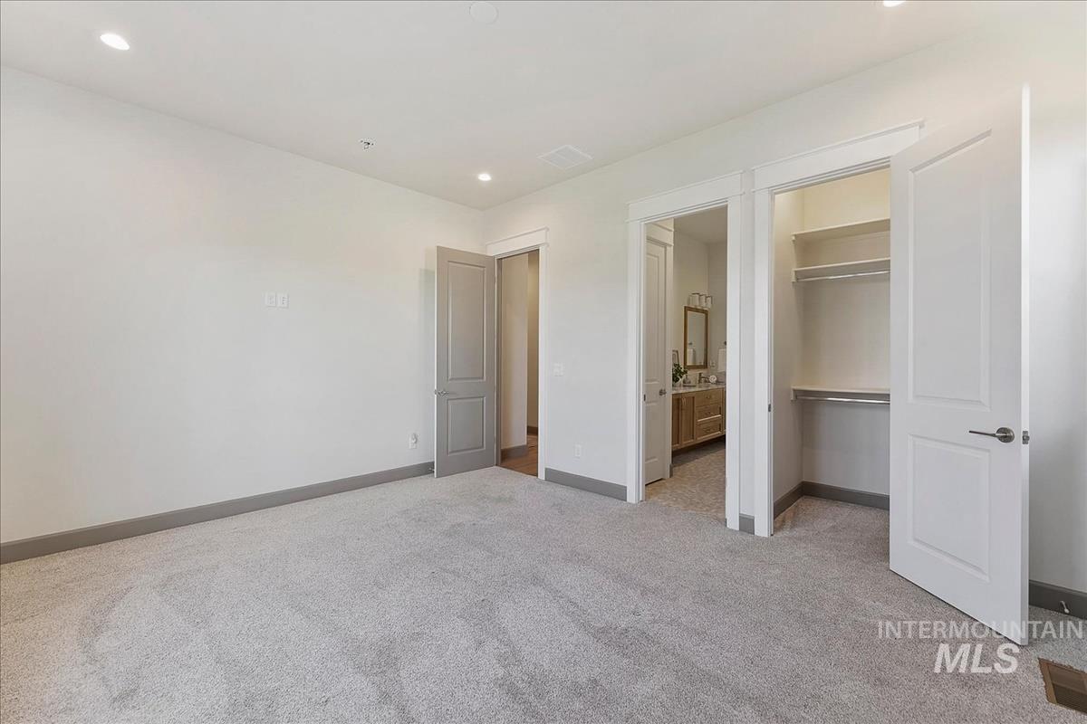 7941 W Heugh Lane Property Photo 38