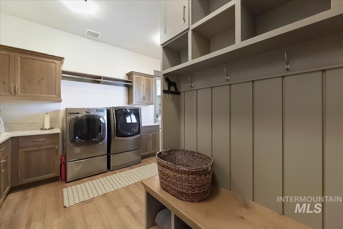 7941 W Heugh Lane Property Photo 41