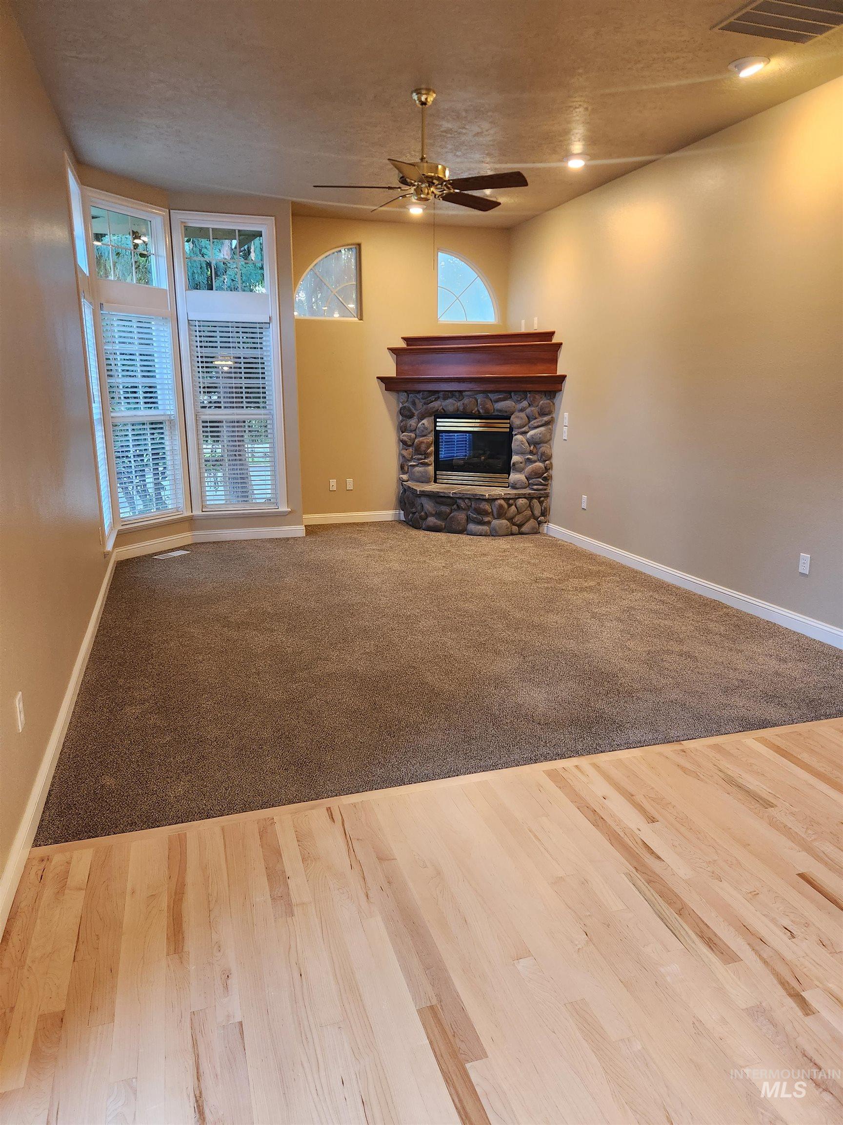 5002 N Brookmeadow Property Photo 4