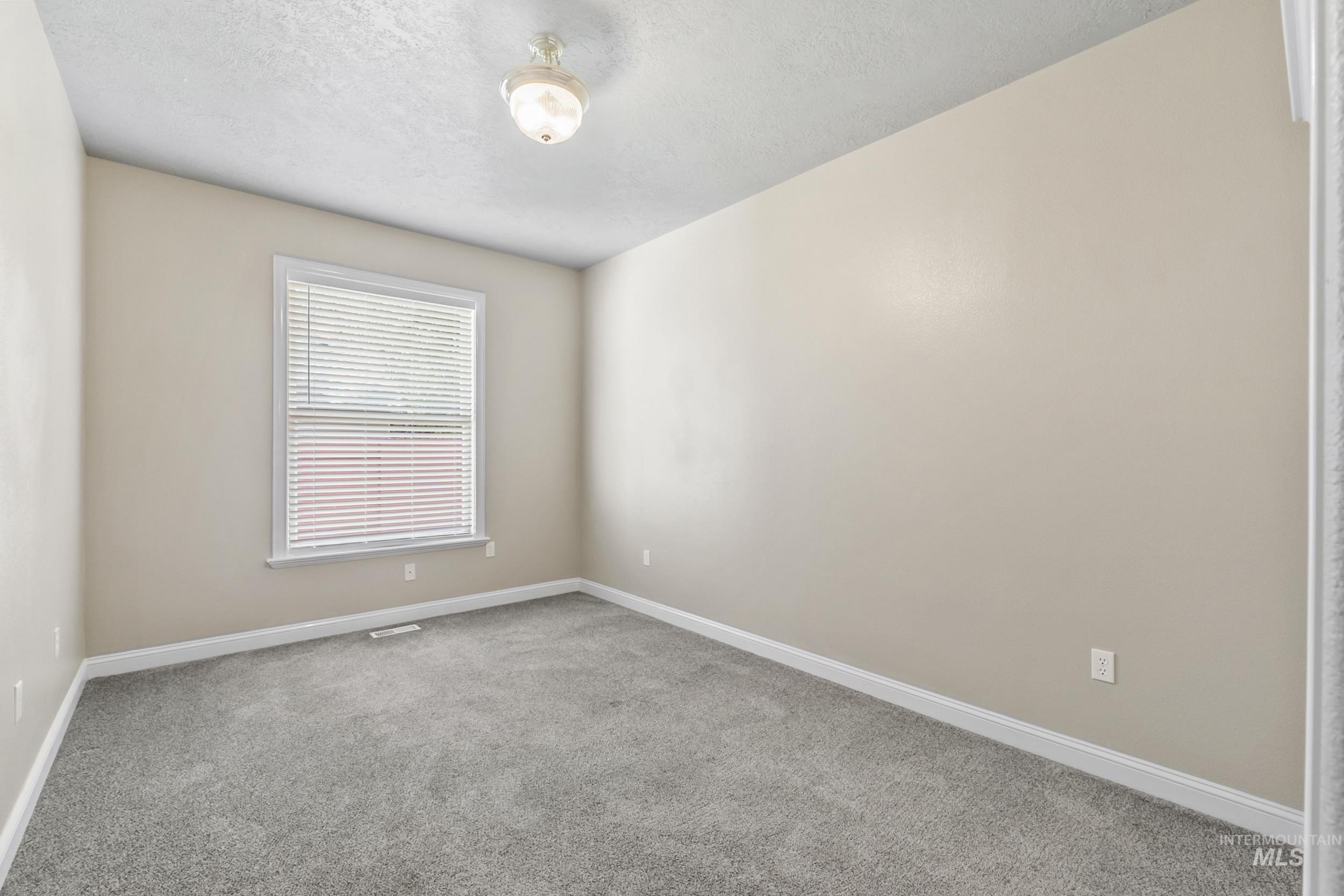 5002 N Brookmeadow Property Photo 34
