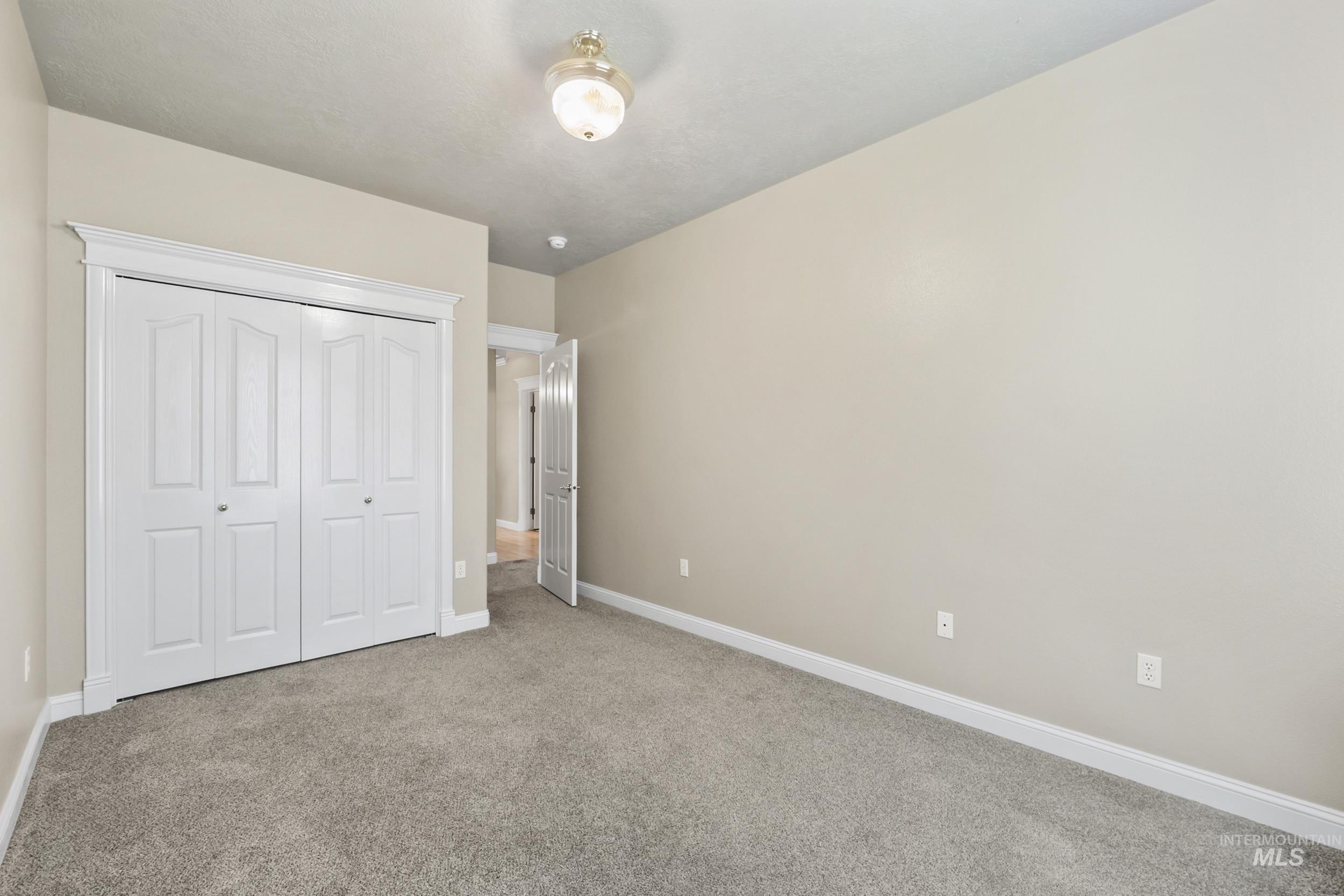 5002 N Brookmeadow Property Photo 35