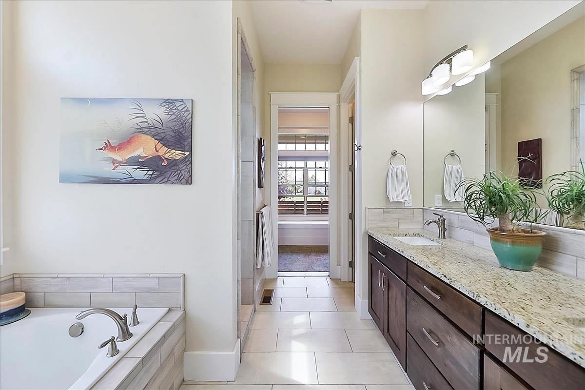 25794 Amble Way Property Photo 23