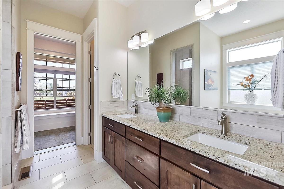 25794 Amble Way Property Photo 24