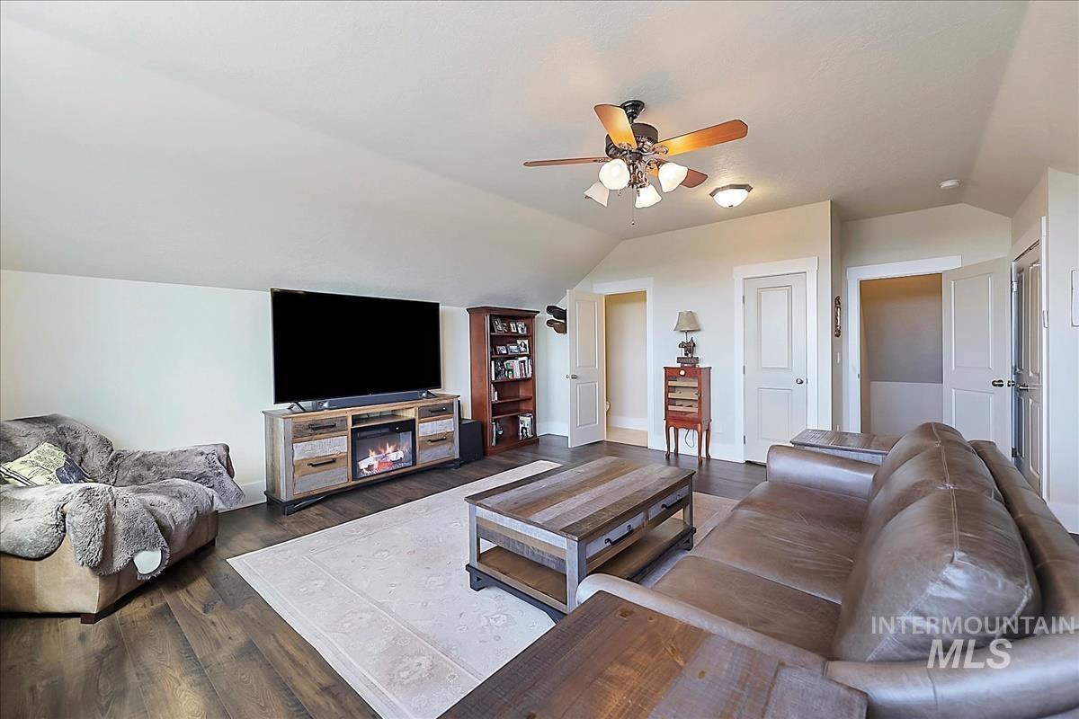 25794 Amble Way Property Photo 34