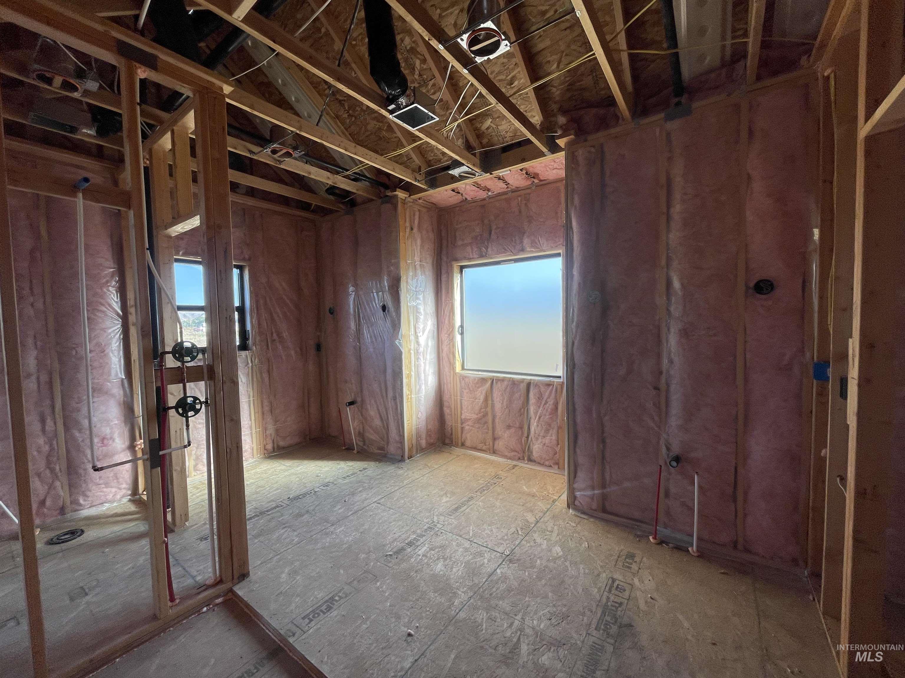 1898 Neil Rd Property Photo 38